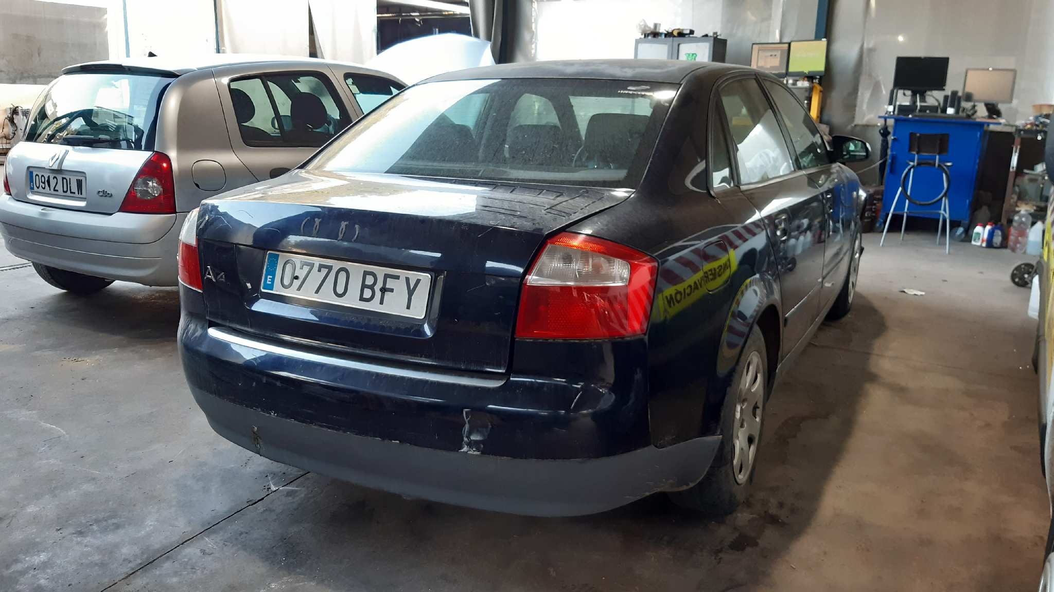 AUDI A4 B6/8E (2000-2005) Priekšējo labo durvju spogulis NVE2311 18529766