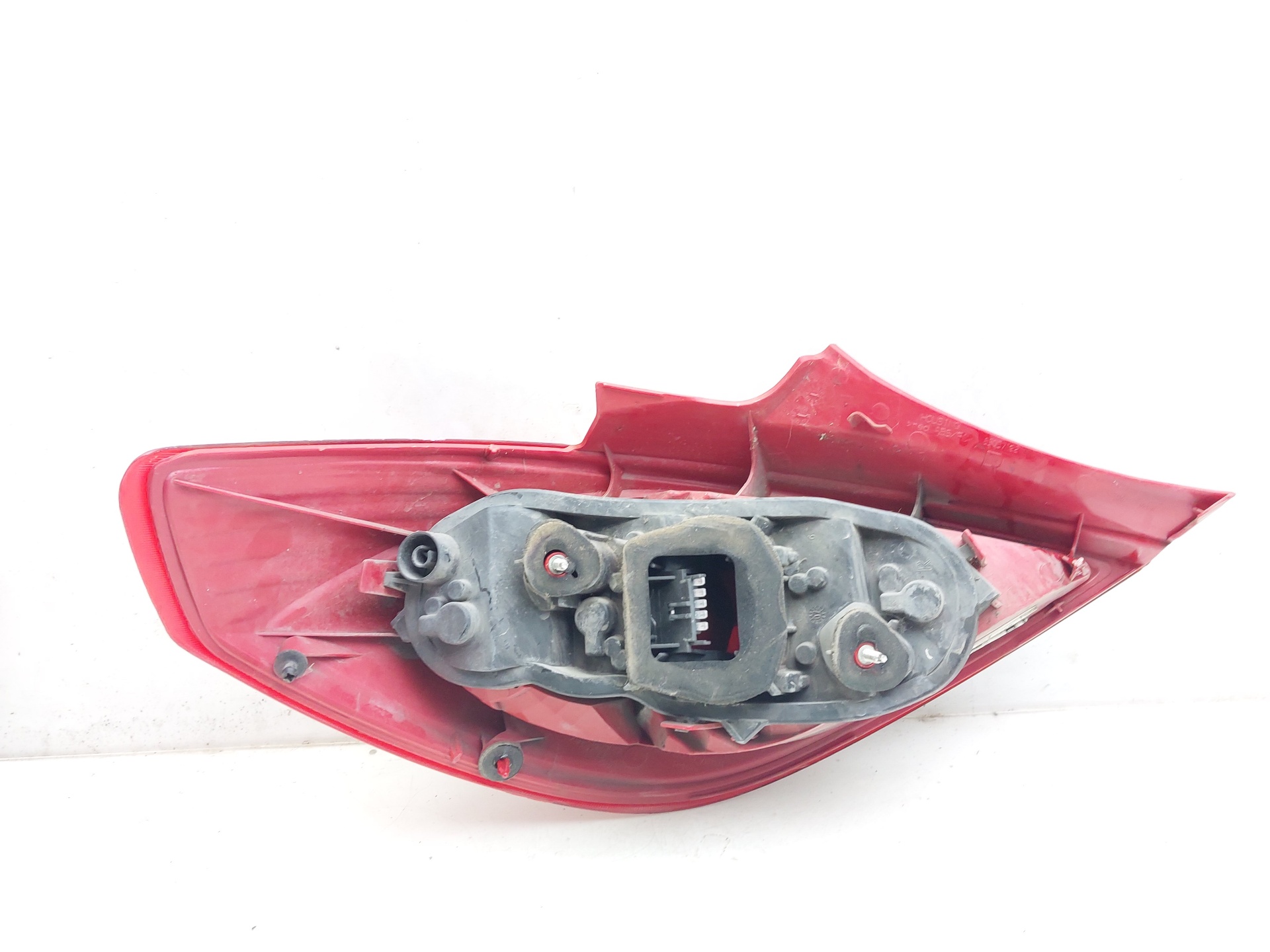 FORD USA Corsa D (2006-2020) Rear Right Taillight Lamp 13186351 25009346