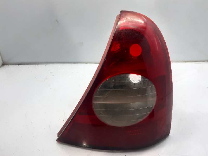 VAUXHALL Clio 2 generation (1998-2013) Rear Right Taillight Lamp 7700410518 18625485