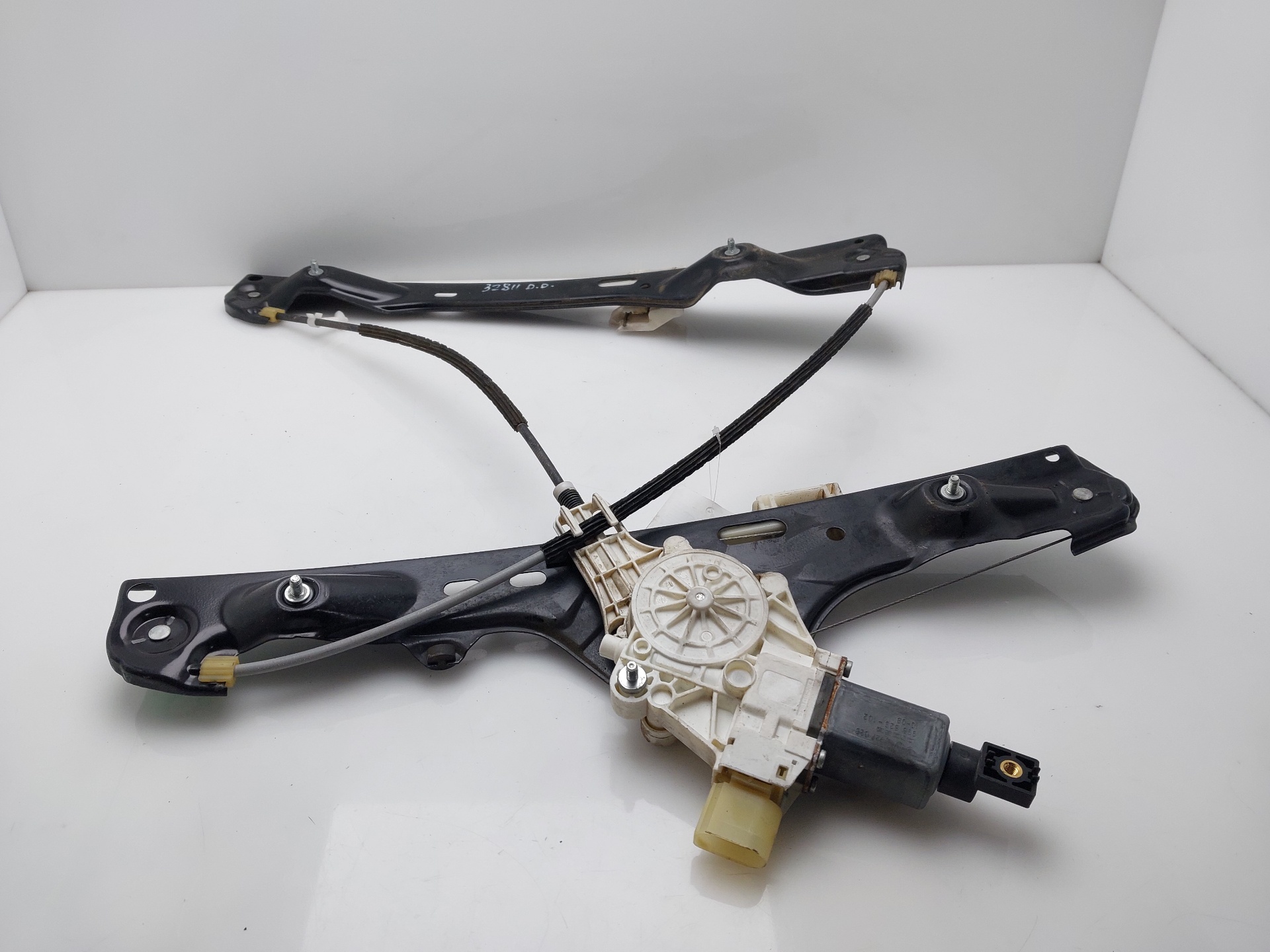 BMW X1 E84 (2009-2015) Front Right Door Window Regulator 6927028 23022151