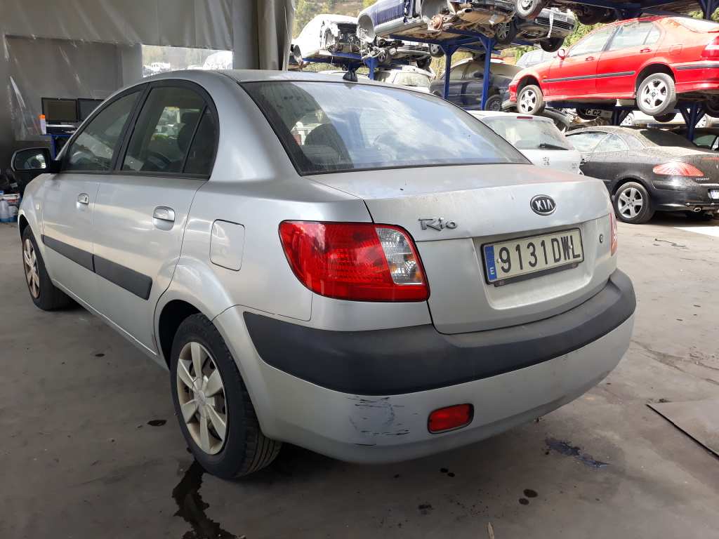 KIA Rio 2 generation (2005-2011) Bakre høyre dørvinduskontrollbryter 935811G000 22072432