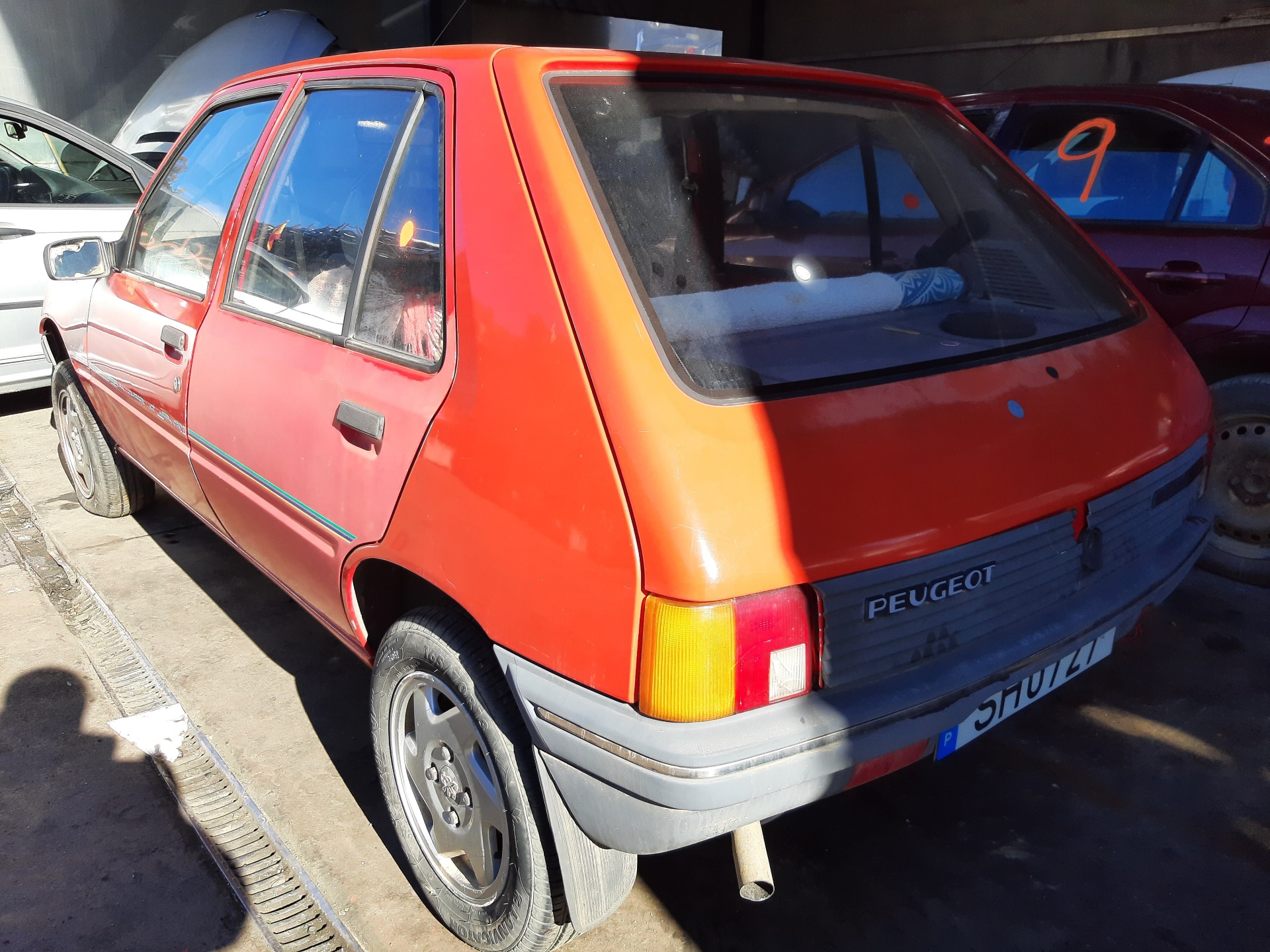 PEUGEOT 205 1 generation (1983-1998) Bagaksel 814842 24931383