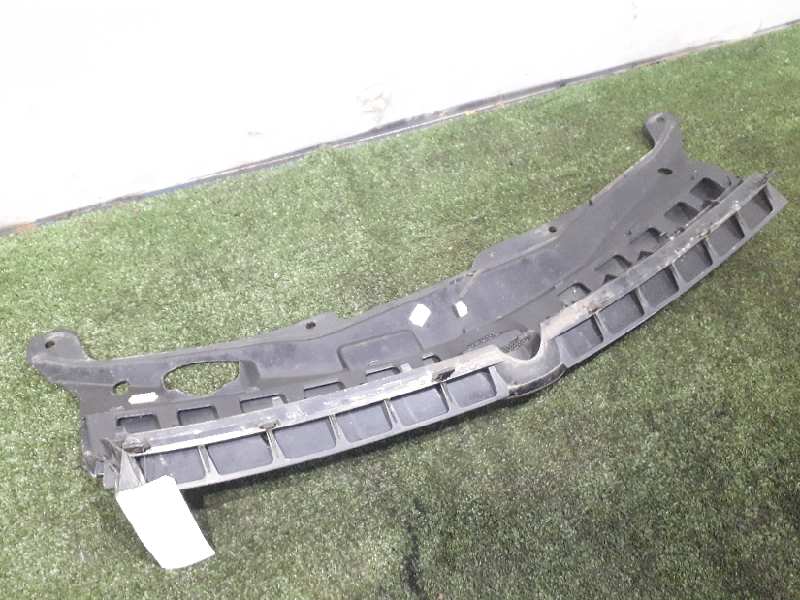 OPEL Astra J (2009-2020) Priekinės radiatoriaus grotelės 13108463 18470647