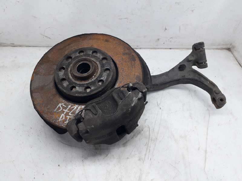 SKODA Superb 1 generation (2001-2008) Front Left Wheel Hub 8D0407257AM 22483185