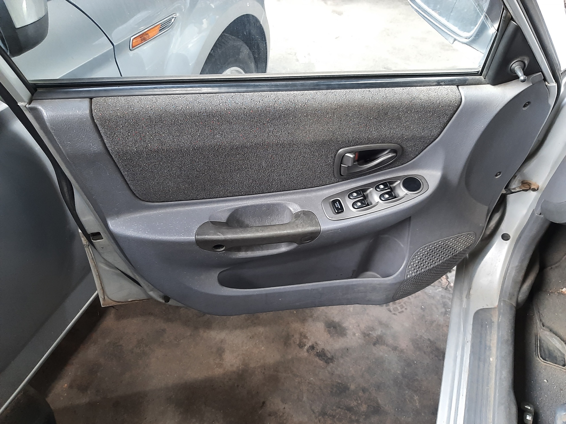 HYUNDAI Accent LC (1999-2013) Oglindă ușă laterală dreapta 8762025211CA 25198925