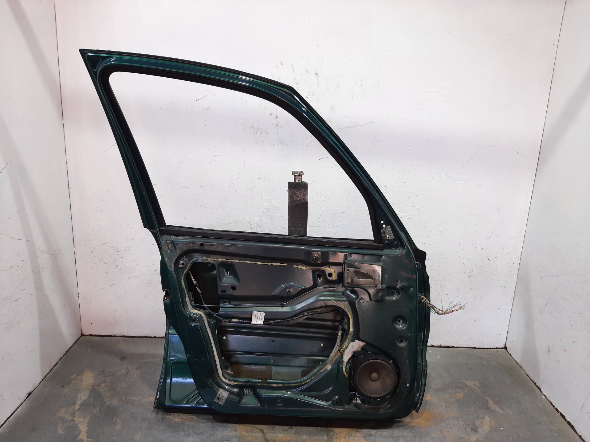 FIAT Xsara Picasso 1 generation (1999-2010) Front Left Door 9002L6 22786295