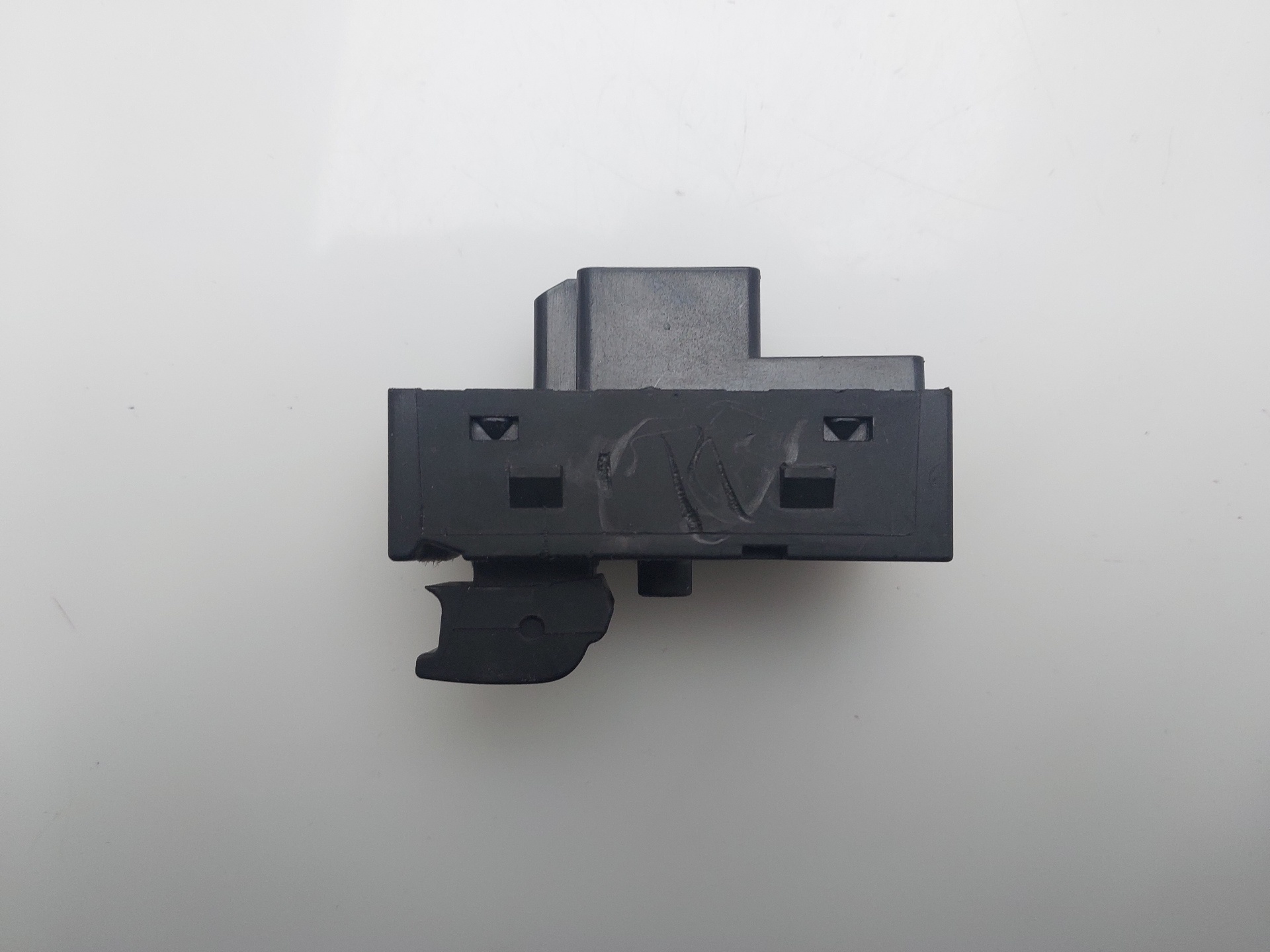 CHEVROLET Cruze 1 generation (2009-2015) Кнопка стеклоподъемника задней правой двери 20933566 22262431