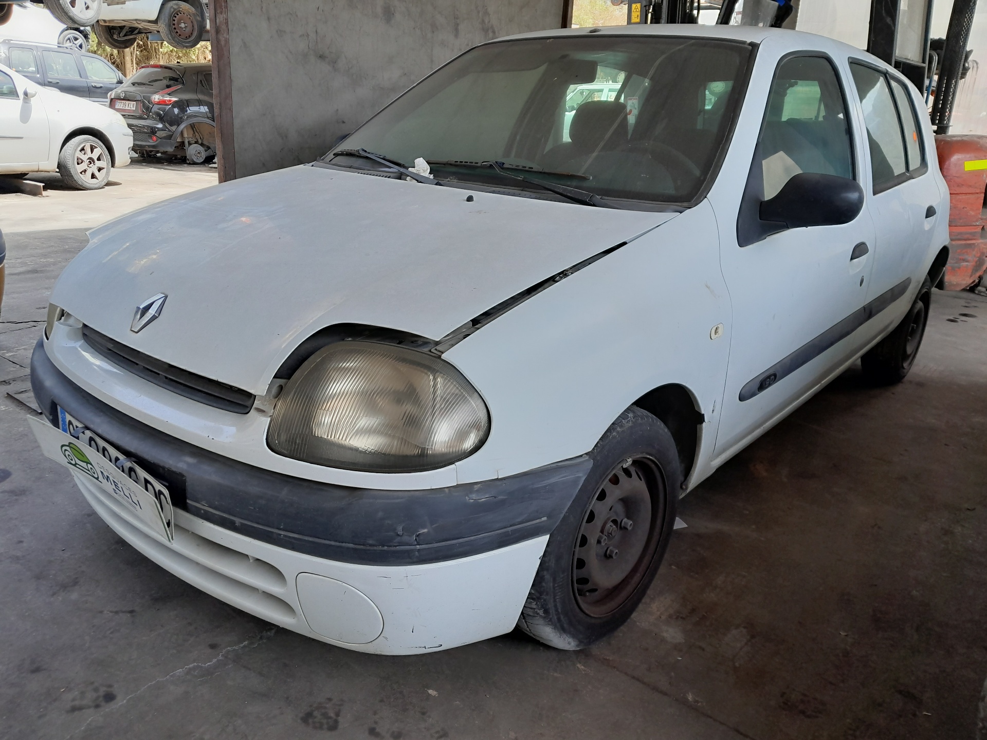 VAUXHALL Clio 2 generation (1998-2013) Задна дясна задна лампа 8200071414 20439443