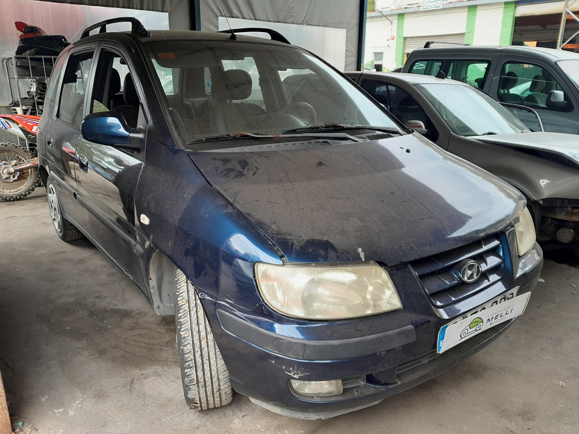 HYUNDAI Santa Fe SM (2000-2013) Стеклоподъемник задней левой двери 9881017200 22327411