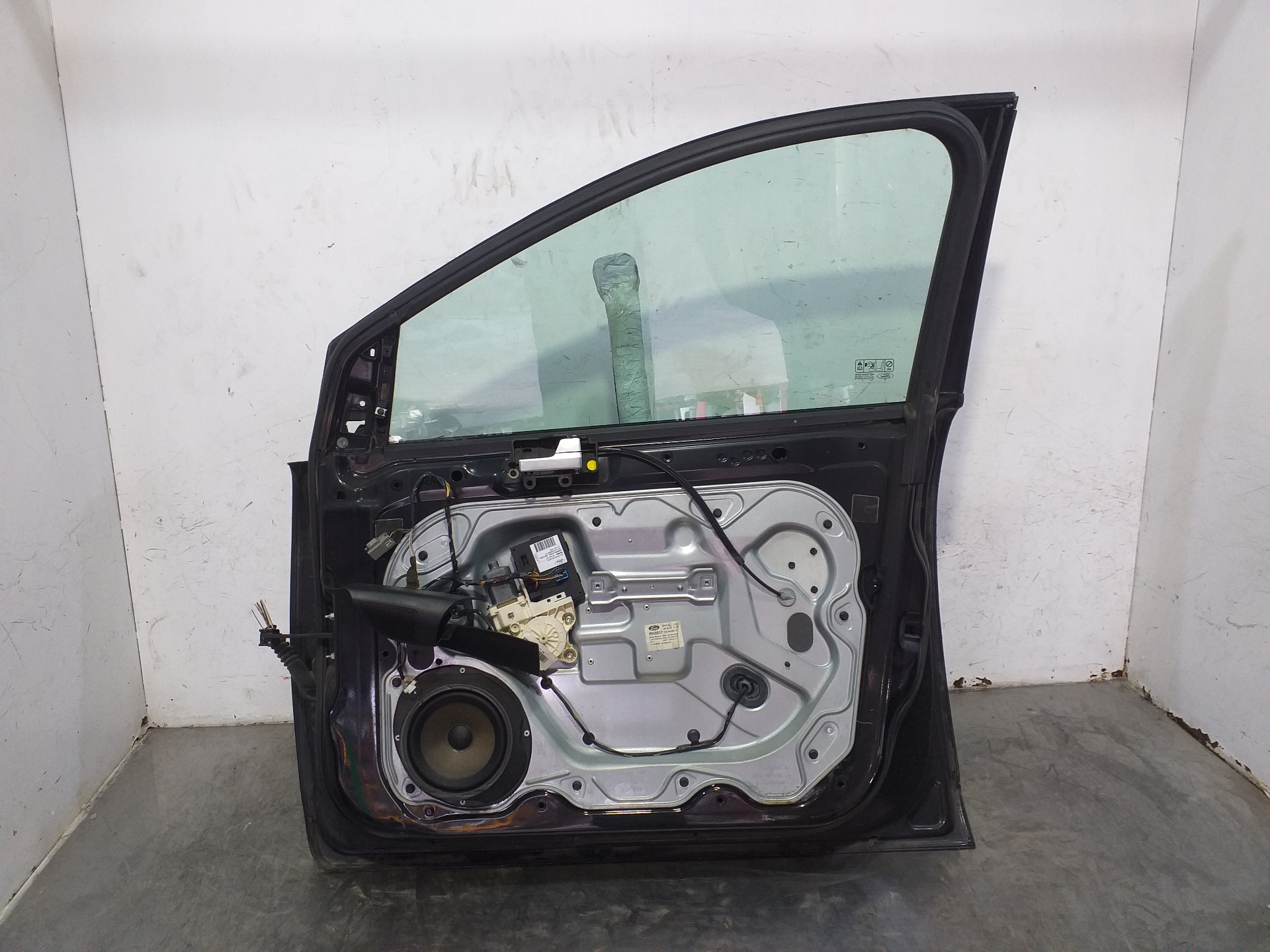 FORD Focus 2 generation (2004-2011) Front Right Door 1505703 26961811