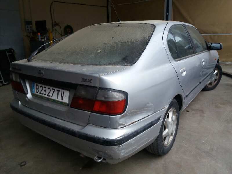 NISSAN Primera P11 (1996-2002) Vasemman takaoven lukko 825039F511 20181340