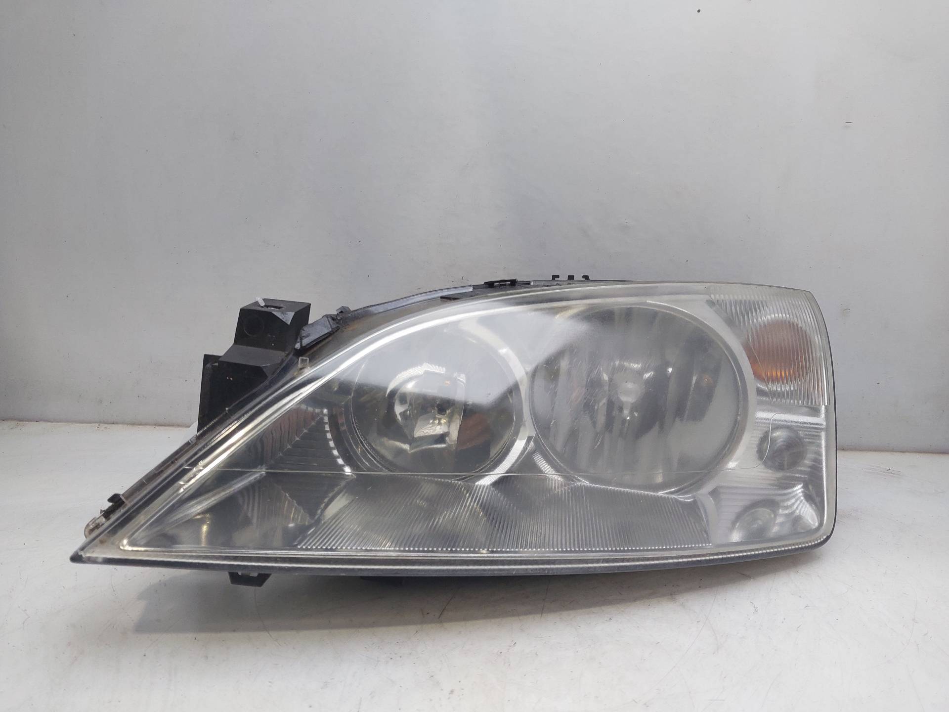 FORD Mondeo 3 generation (2000-2007) Front Left Headlight 1S7113006AM 22534840