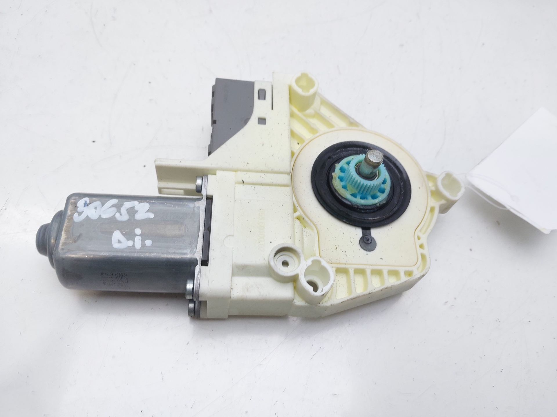 LAND ROVER Discovery 4 generation (2009-2016) Front Left Door Window Regulator Motor CUR000151 23012804