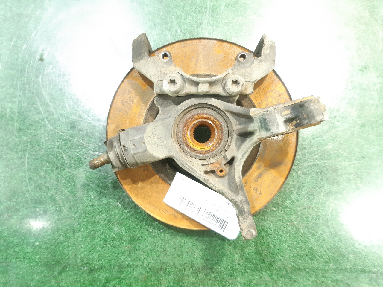 CITROËN C4 Picasso 1 generation (2006-2013) Front Right Wheel Hub 364796 18675531