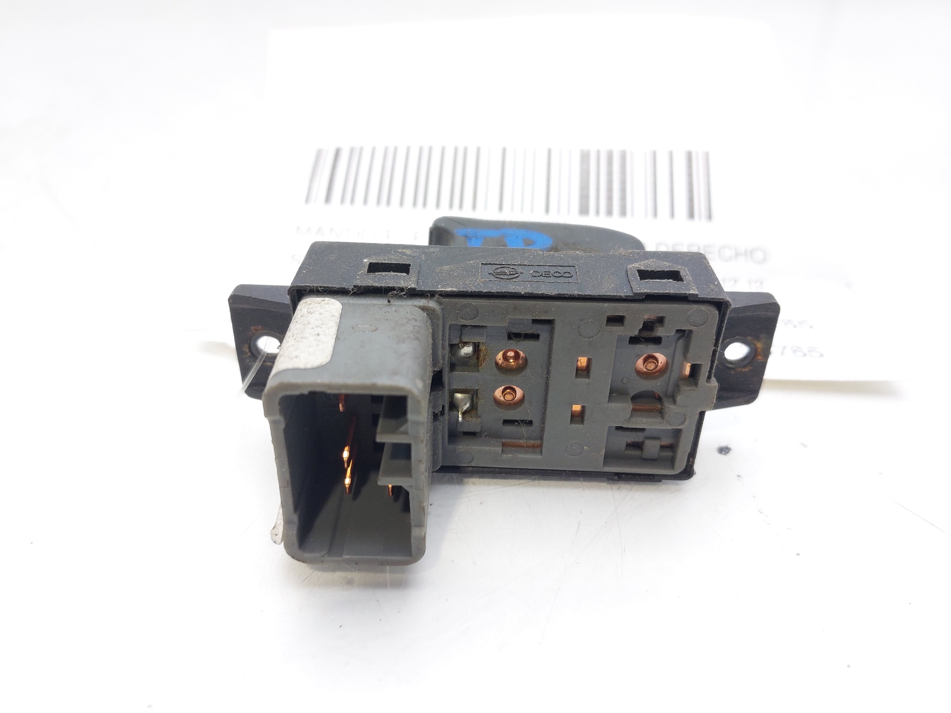 SSANGYONG Korando 3 generation (2010-2020) Rear Right Door Window Control Switch 202006279 24122105