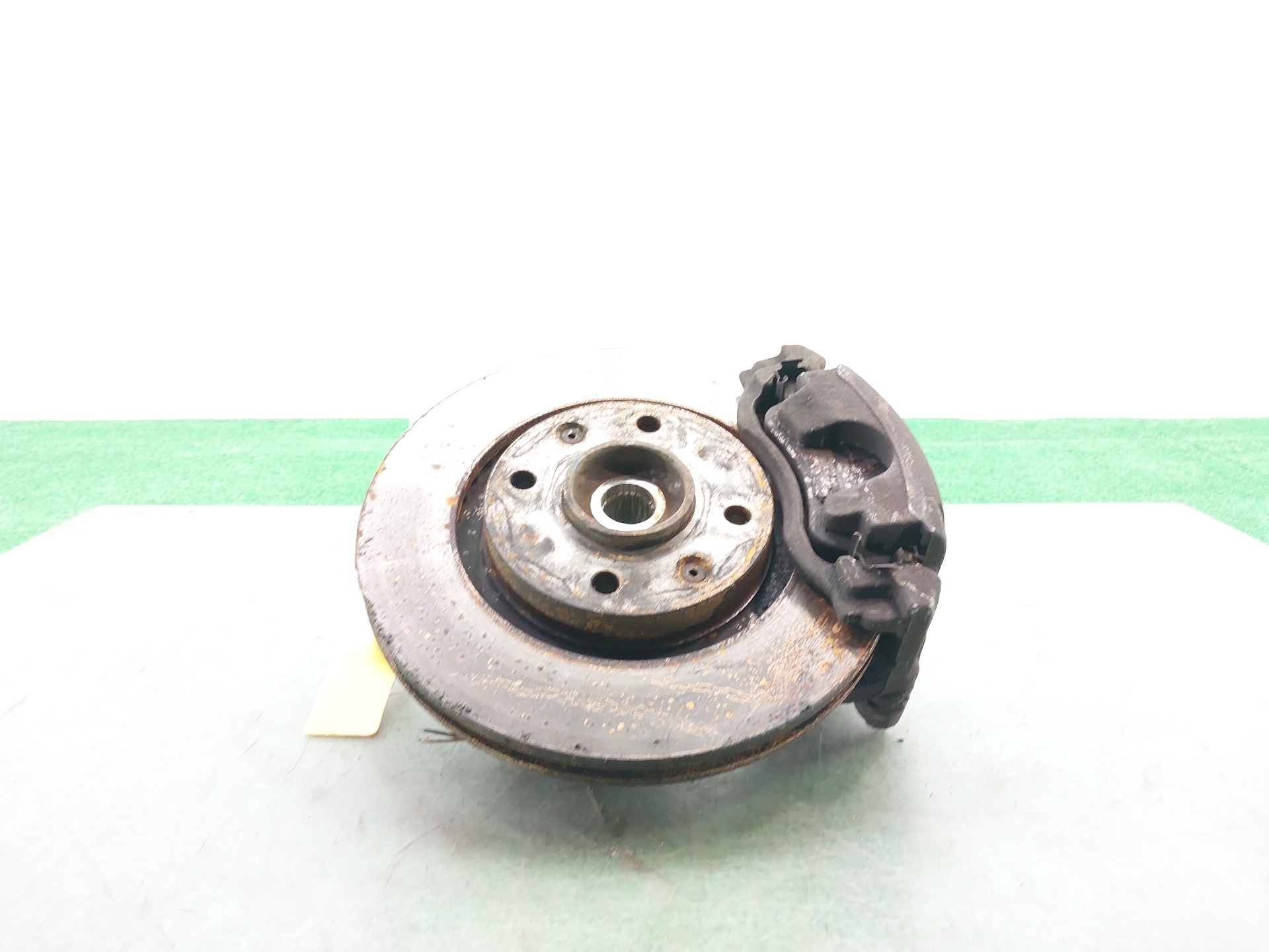 CITROËN Front Right Wheel Hub 364754 25807554