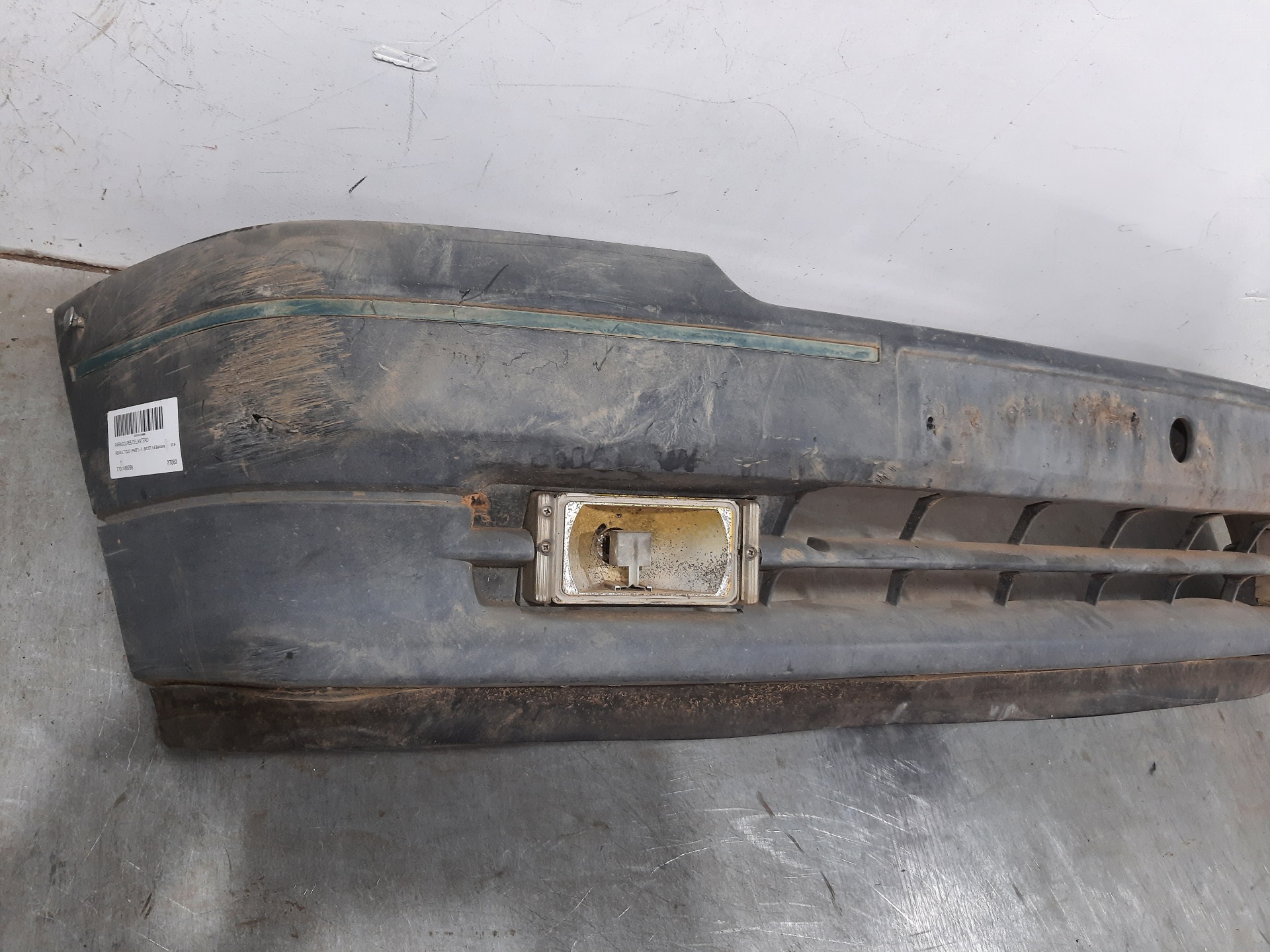 RENAULT Clio 1 generation (1990-1998) Priekinis bamperis(buferis) 7701466298 24045509