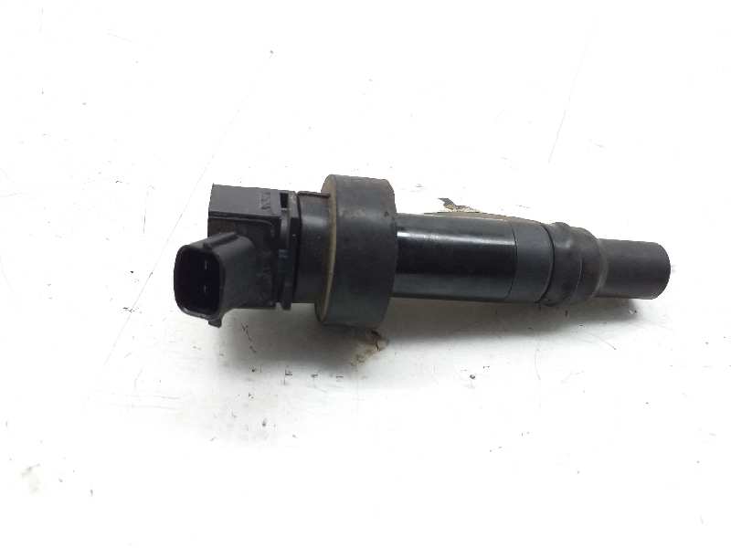 HYUNDAI Veloster 1 generation (2011-2016) High Voltage Ignition Coil 273012B100 24103256