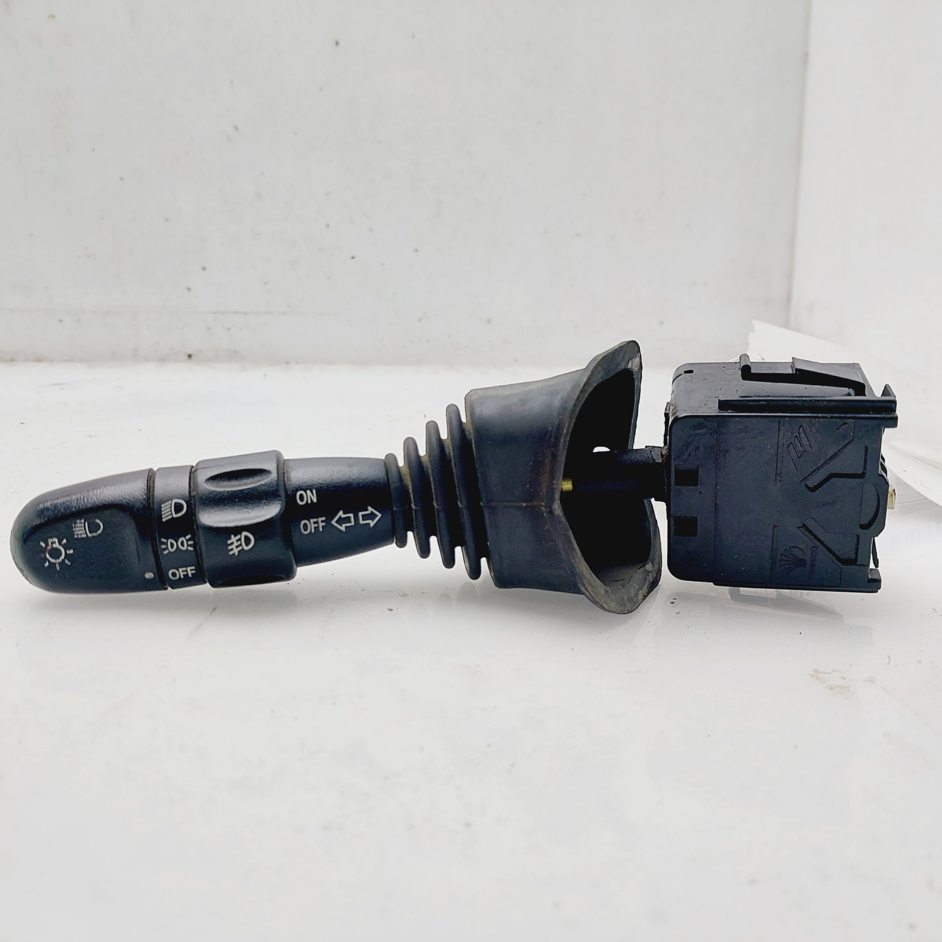 CHRYSLER Nubira 1 generation (2003-2010) Headlight Switch Control Unit 96271600 24973087