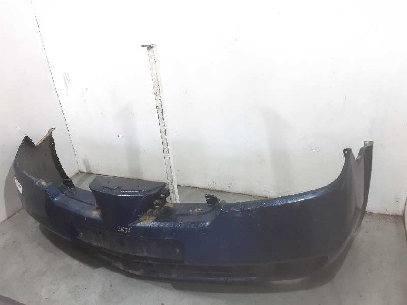 NISSAN Primera P12 (2001-2008) Priekšējais bamperis 62022AU340 18580300