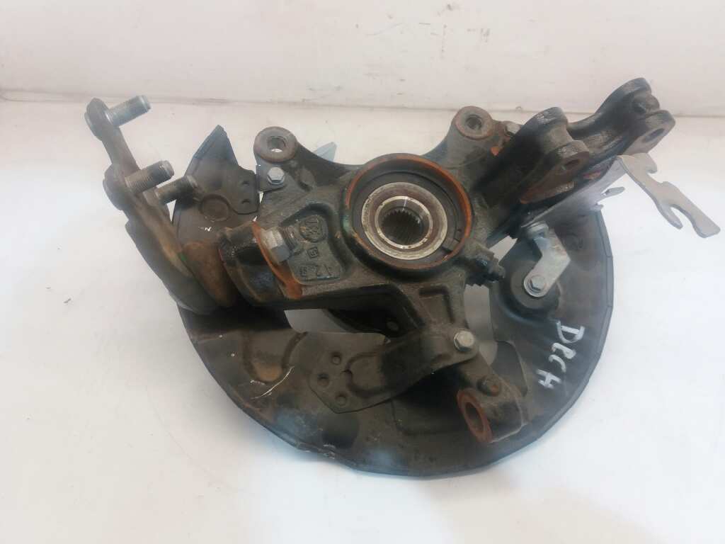 PEUGEOT 3008 1 generation (2010-2016) Front Right Wheel Hub 364796 20175961