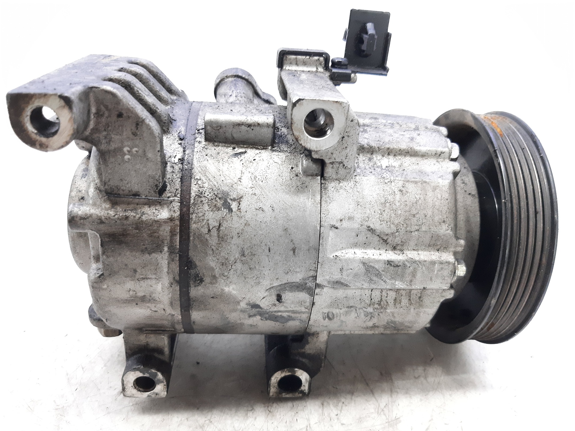 KIA Cee'd 2 generation (2012-2018) Air Condition Pump 97701A6701 22484522