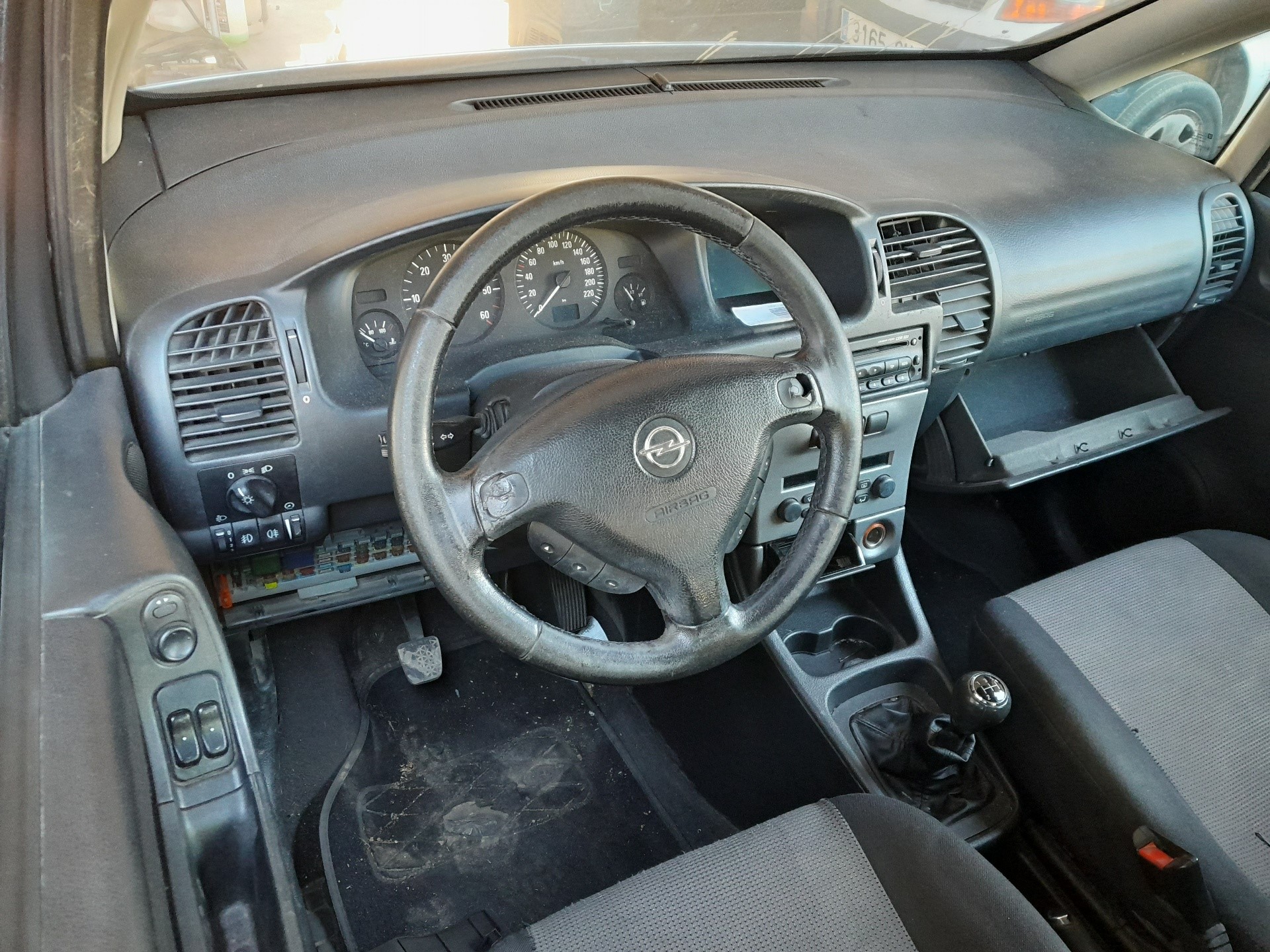 FIAT Corsa B (1993-2000) Braț de control inferior dreapta față 24454478 22338607