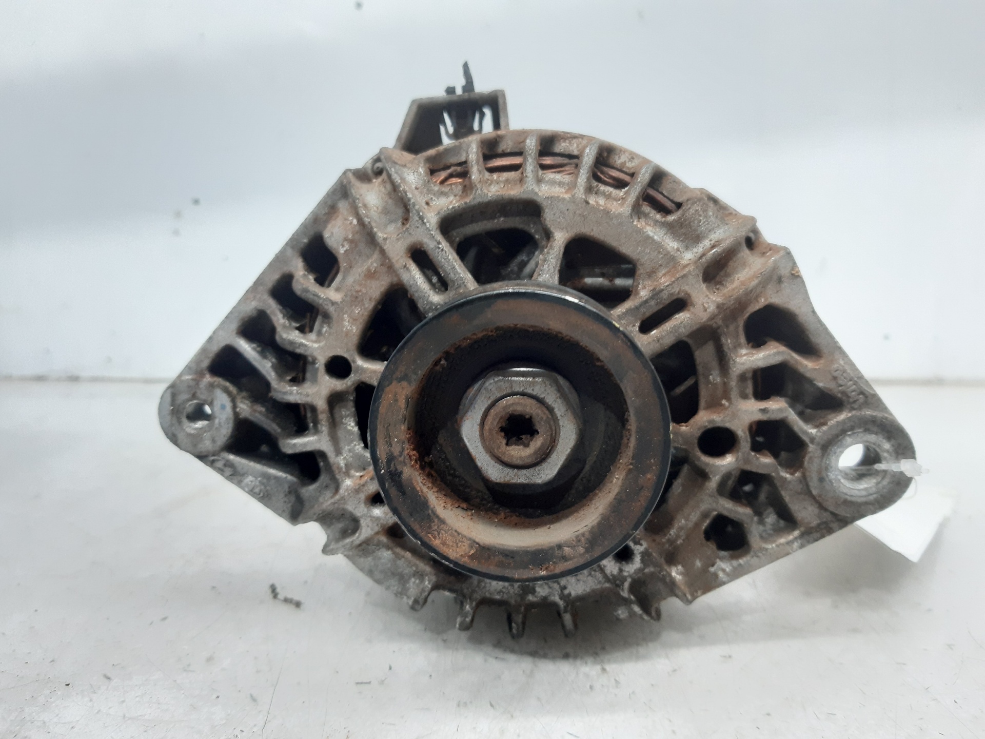 HYUNDAI Tucson 3 generation (2015-2021) Alternator 373002B600 18653968