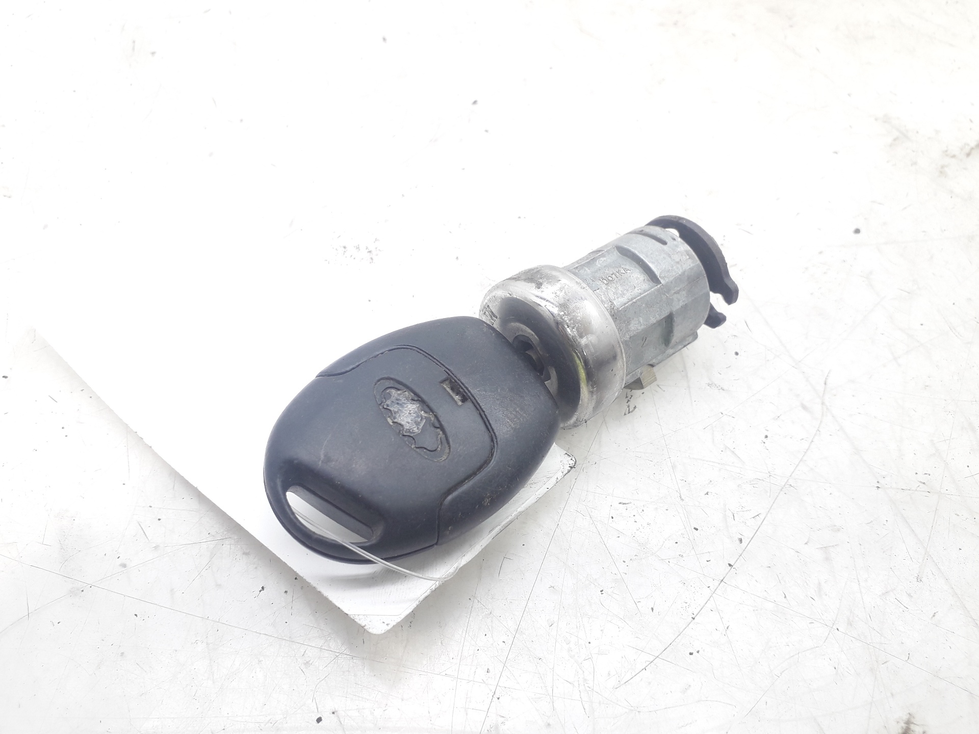 FORD Mondeo 3 generation (2000-2007) Ignition Lock UC592300 18794781