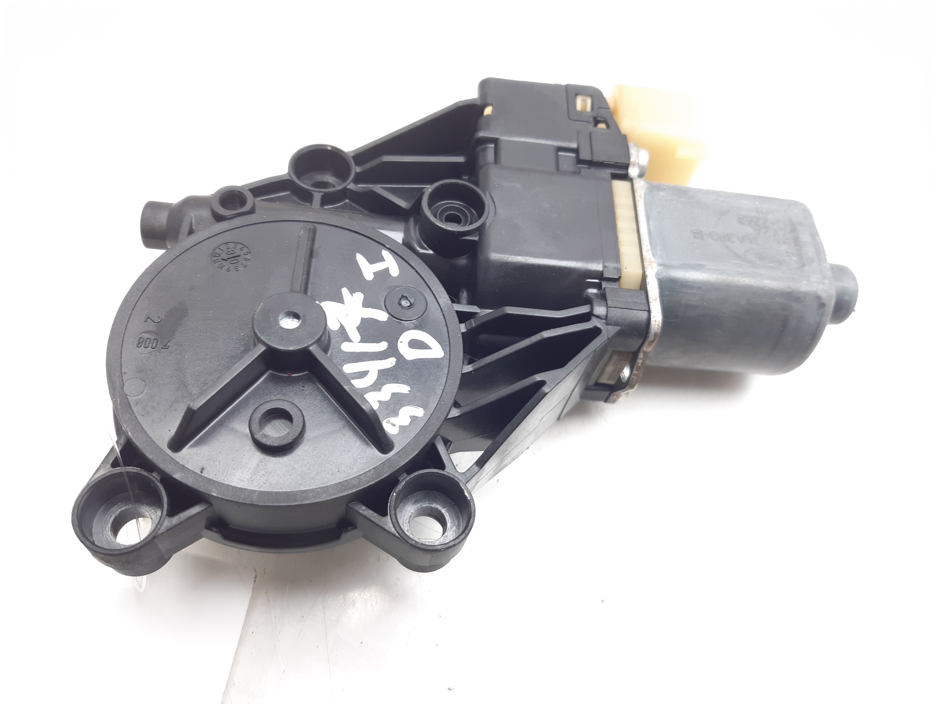 HYUNDAI Fiesta 5 generation (2001-2010) Vänster framdörr Fönsterregulatormotor 8A6114A389B 23078850