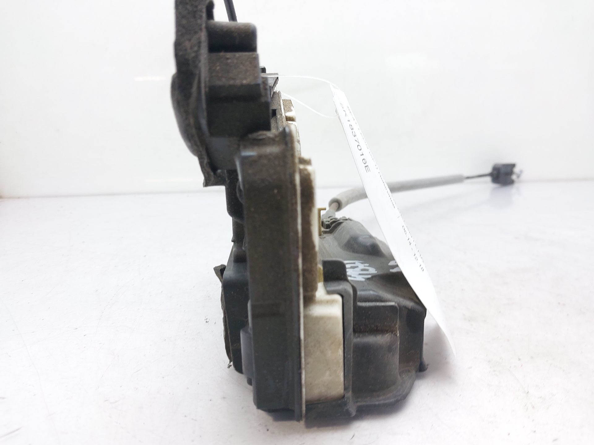 SEAT Leon 3 generation (2012-2020) Front Right Door Lock 5K1837016E 22485511