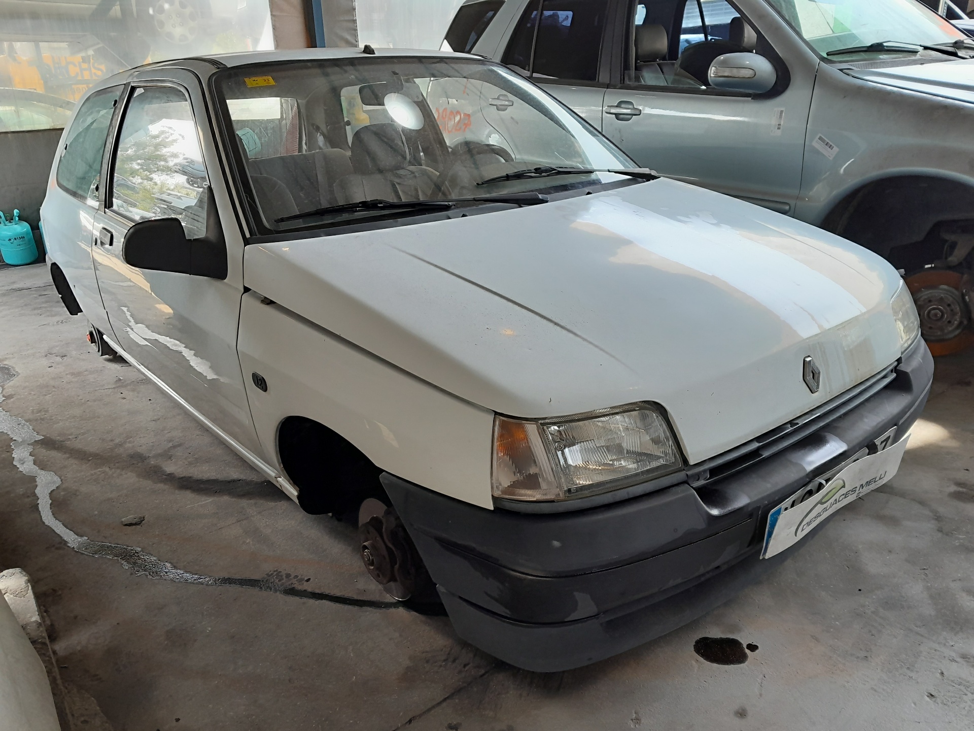 RENAULT Clio 1 generation (1990-1998) Galinis bamperis(buferis) 7701466676 22465584