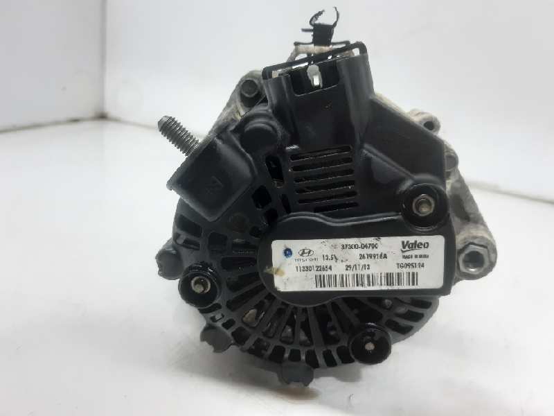 HYUNDAI i10 2 generation (2013-2019) Alternator 3730004700 24004762