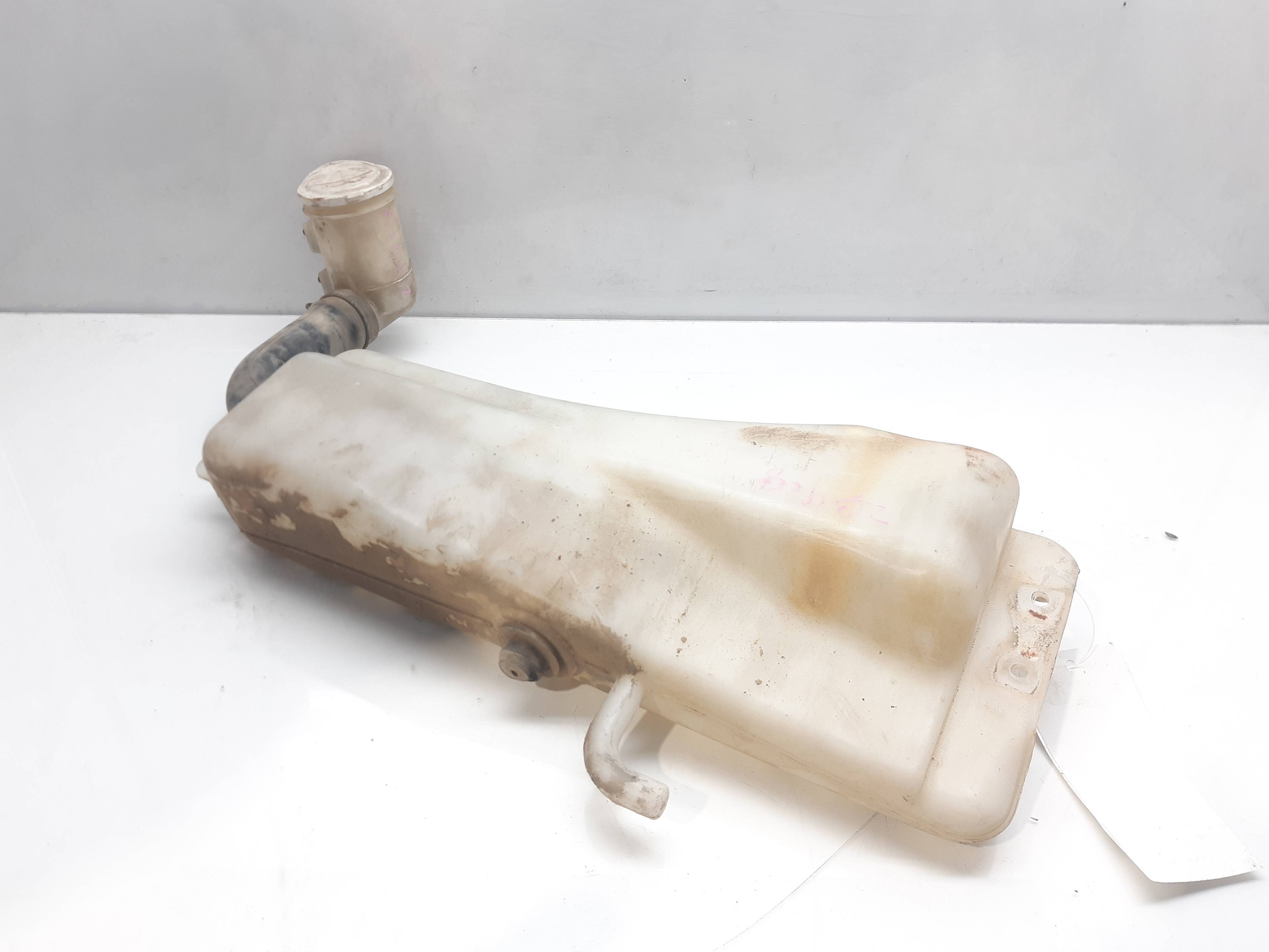 MITSUBISHI Pajero 2 generation (1991-1999) Window Washer Tank MB683930 24930019