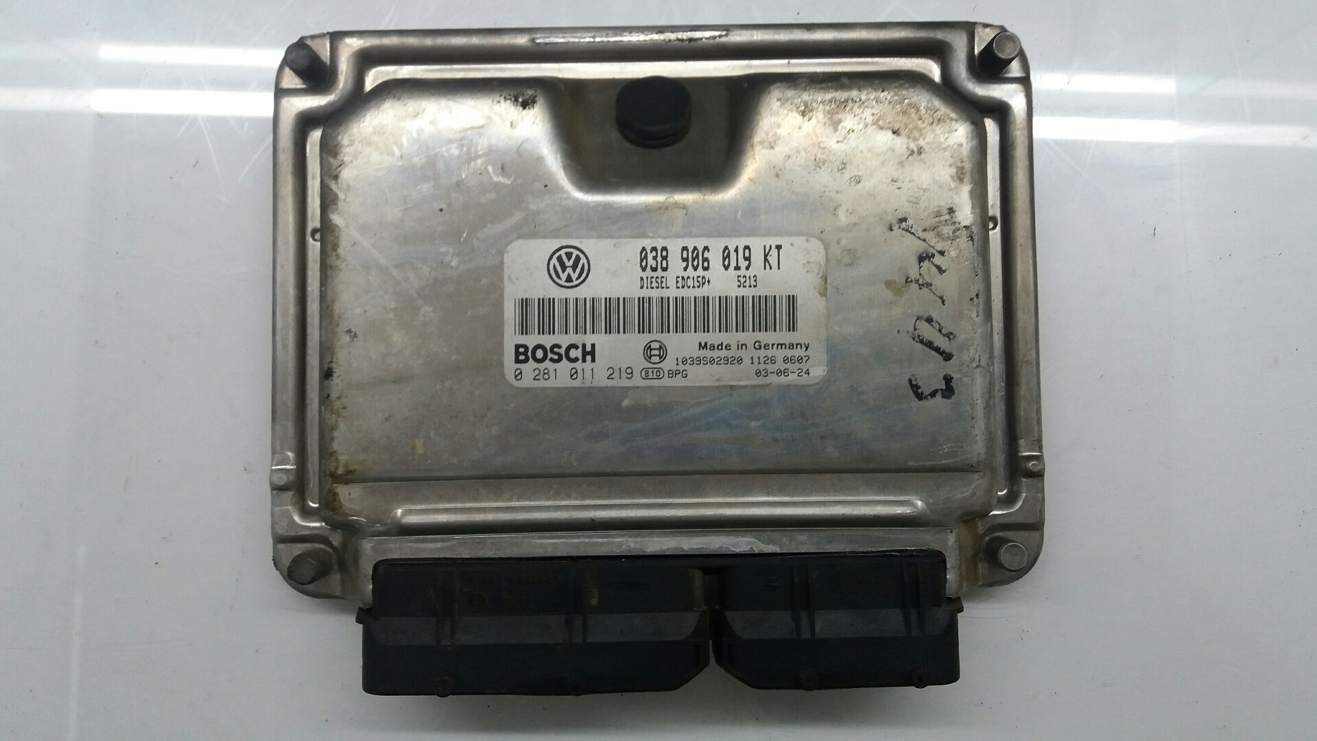 SEAT Cordoba 2 generation (1999-2009) Engine Control Unit ECU 038906019KT 22437828