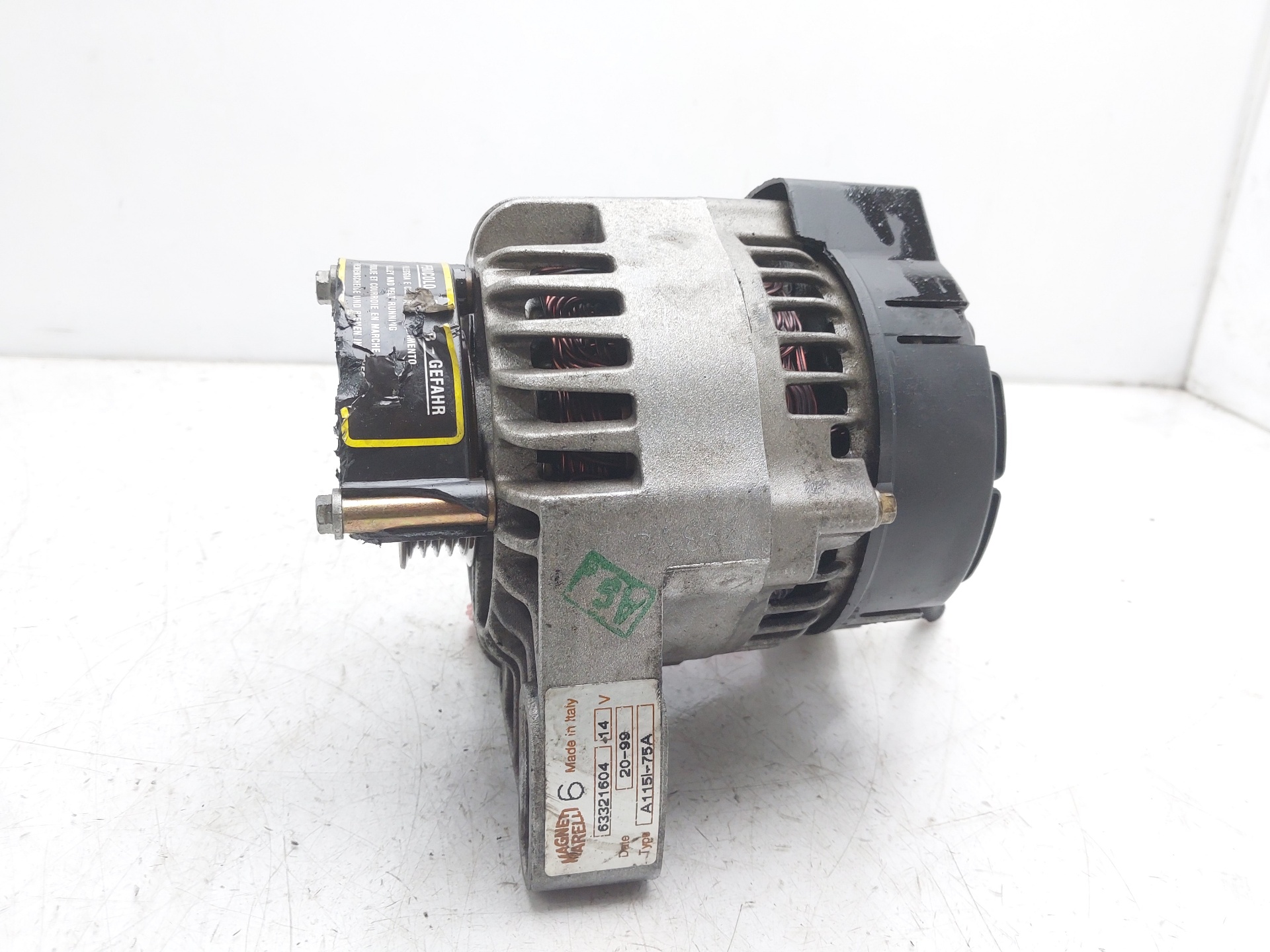 FIAT Punto 1 generation (1993-1999) Alternator 63321604 23721125