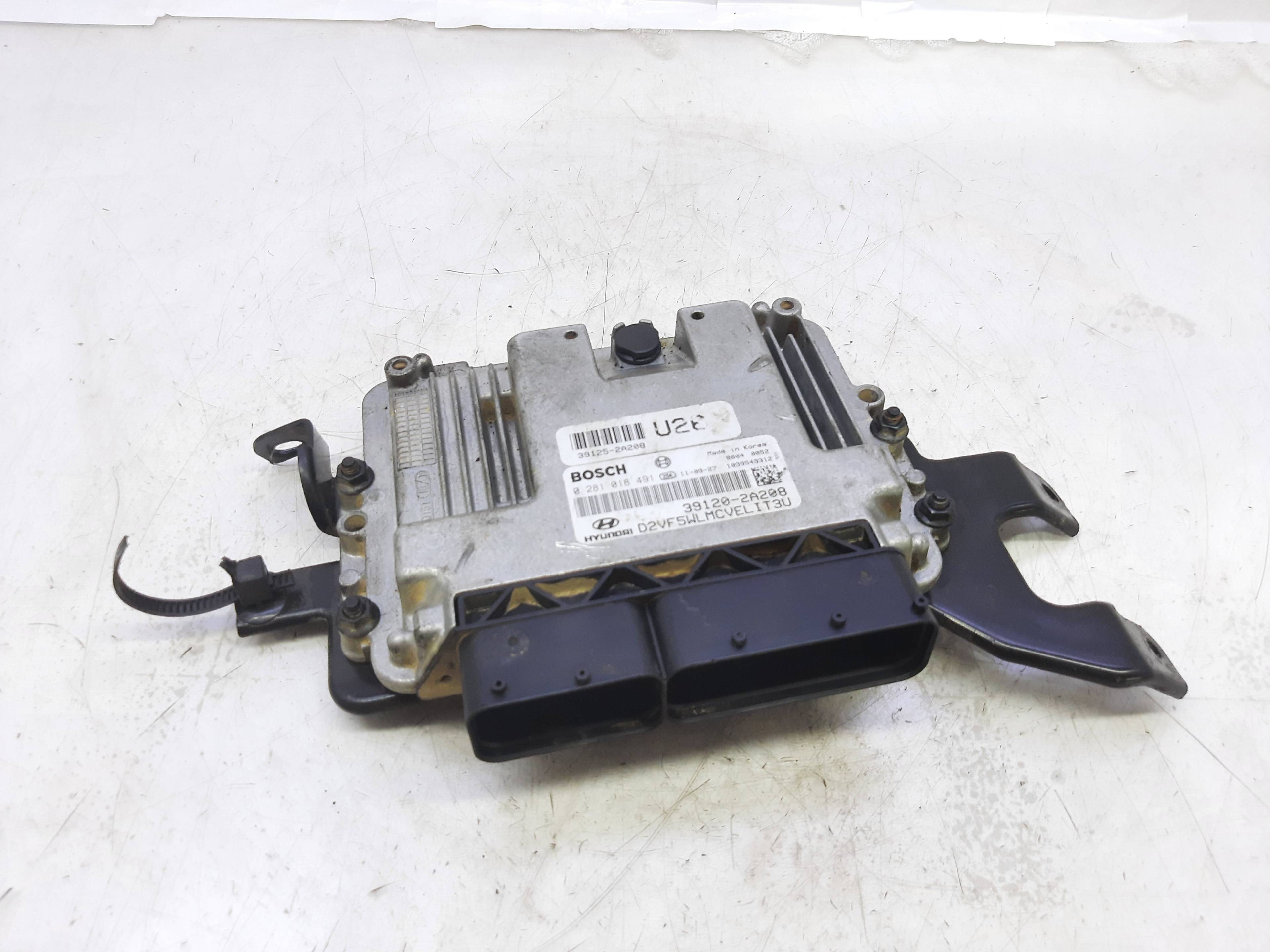 HYUNDAI i40 VF (1 generation) (2011-2020) Motorstyrenhet ECU 391202A208 24060436