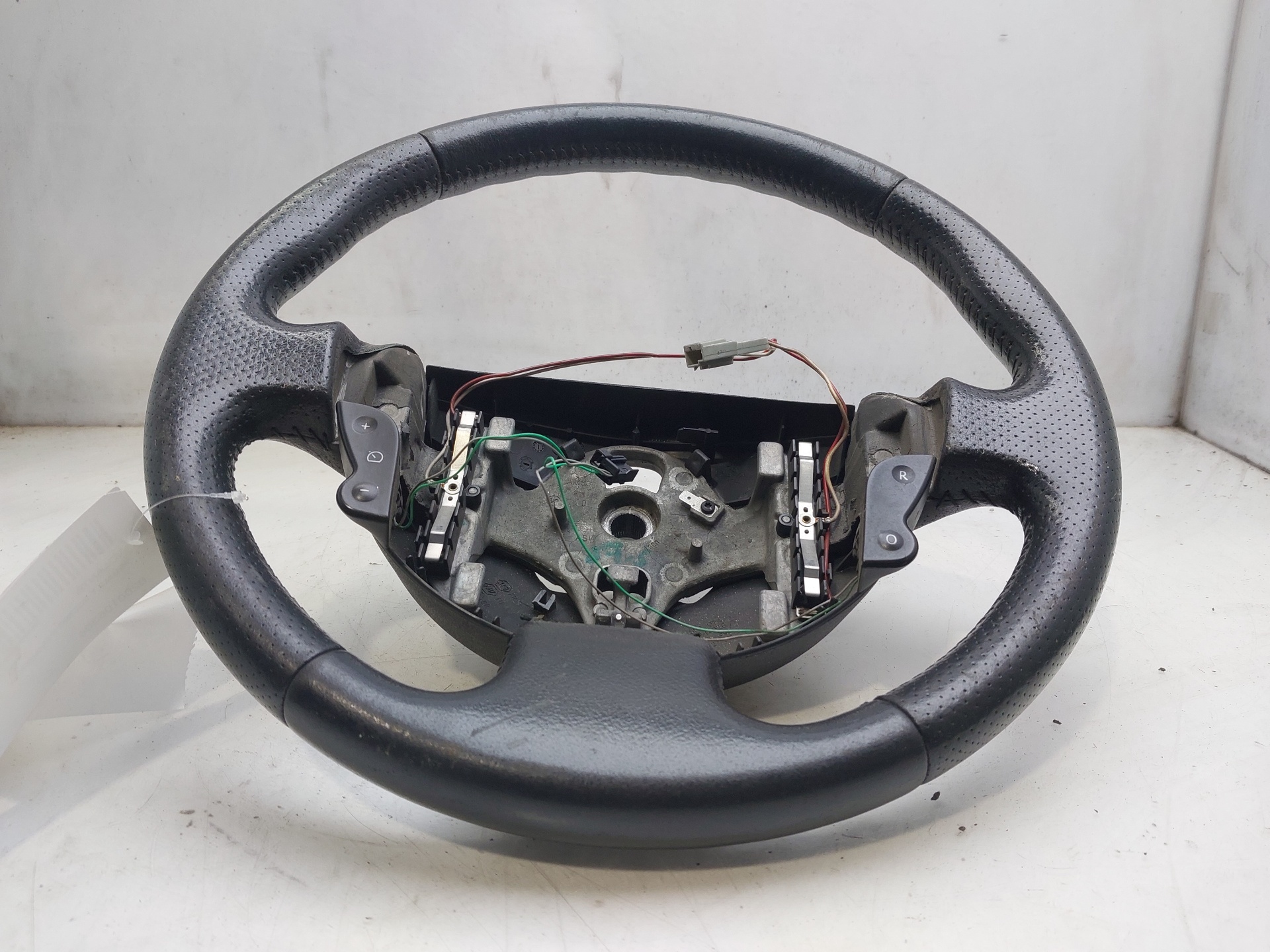 DODGE Scenic 2 generation (2003-2010) Steering Wheel 8200106306 23562958