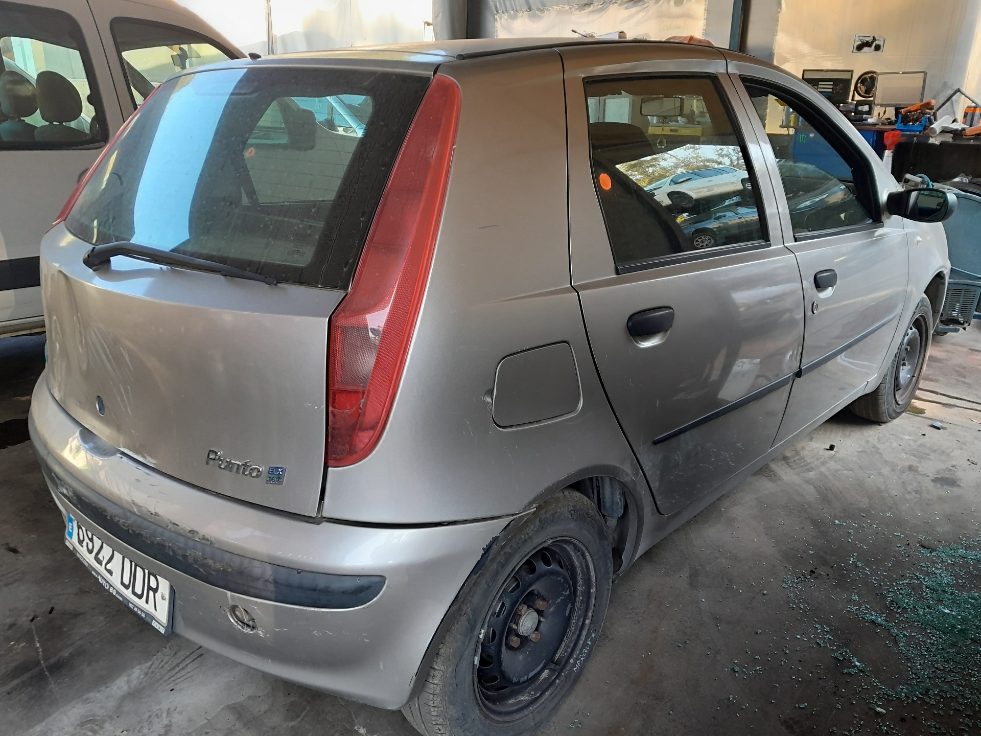 FIAT Punto 3 generation (2005-2020) Зеркало передней левой двери 735310075 21086777