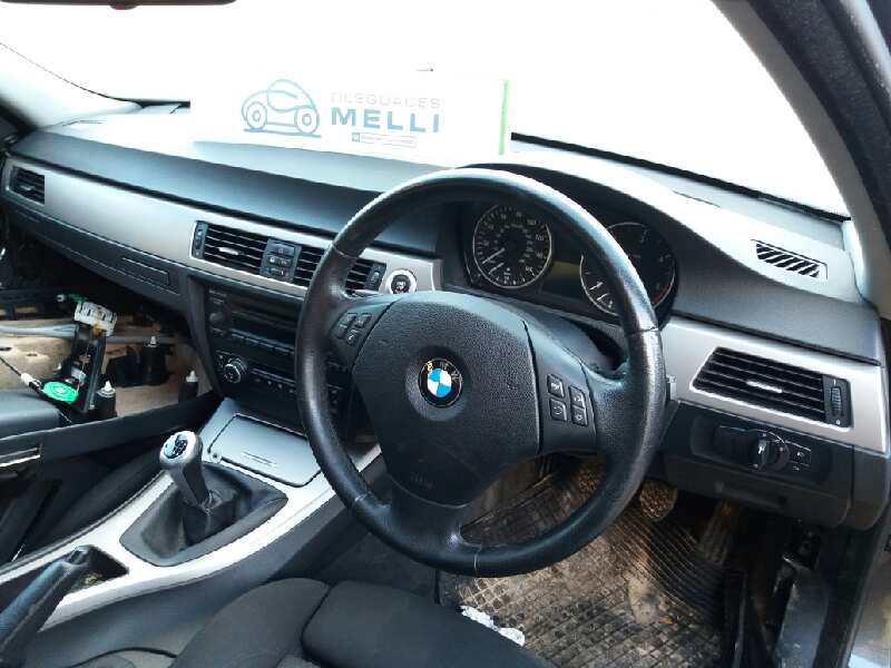 BMW 3 Series E90/E91/E92/E93 (2004-2013) Priekinių kairių durų stiklo pakelėjas 6927027 20185154