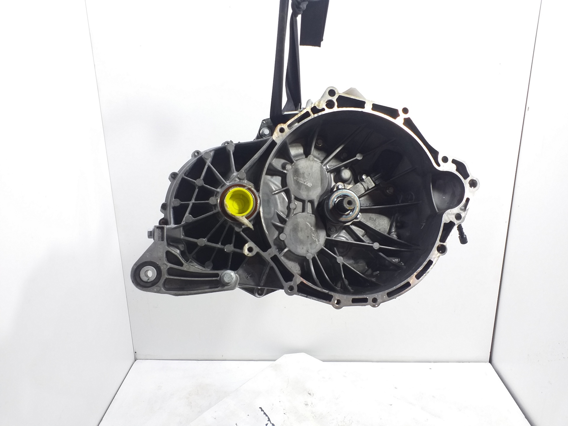 FORD Kuga 2 generation (2013-2020) Коробка передач FV4R7002CCA 18656631