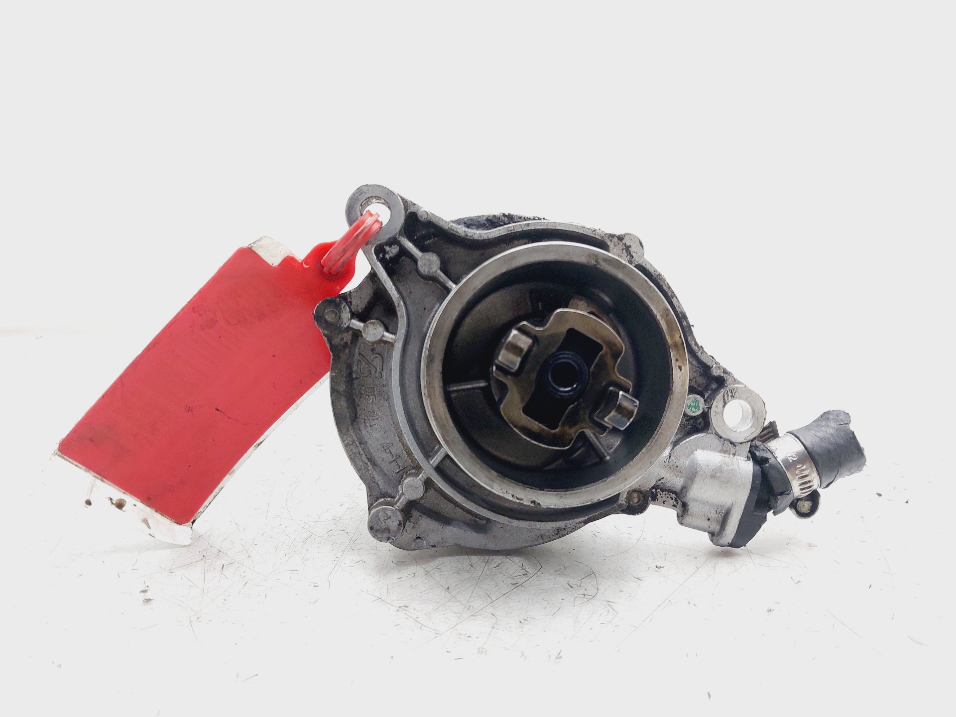 BMW 5 Series E60/E61 (2003-2010) Vacuum Pump 779123204 25686880