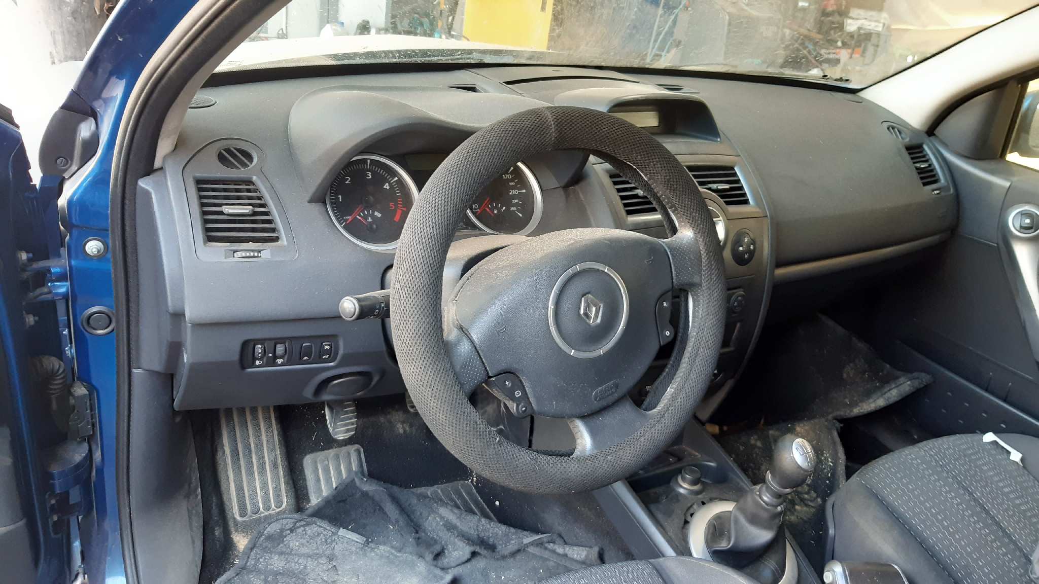 RENAULT Megane 2 generation (2002-2012) Полуось передний левый 8200626043 18536416