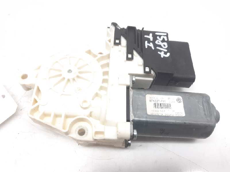 VOLKSWAGEN Passat B6 (2005-2010) Rear Left Door Window Control Motor 1K0959703F 22069557