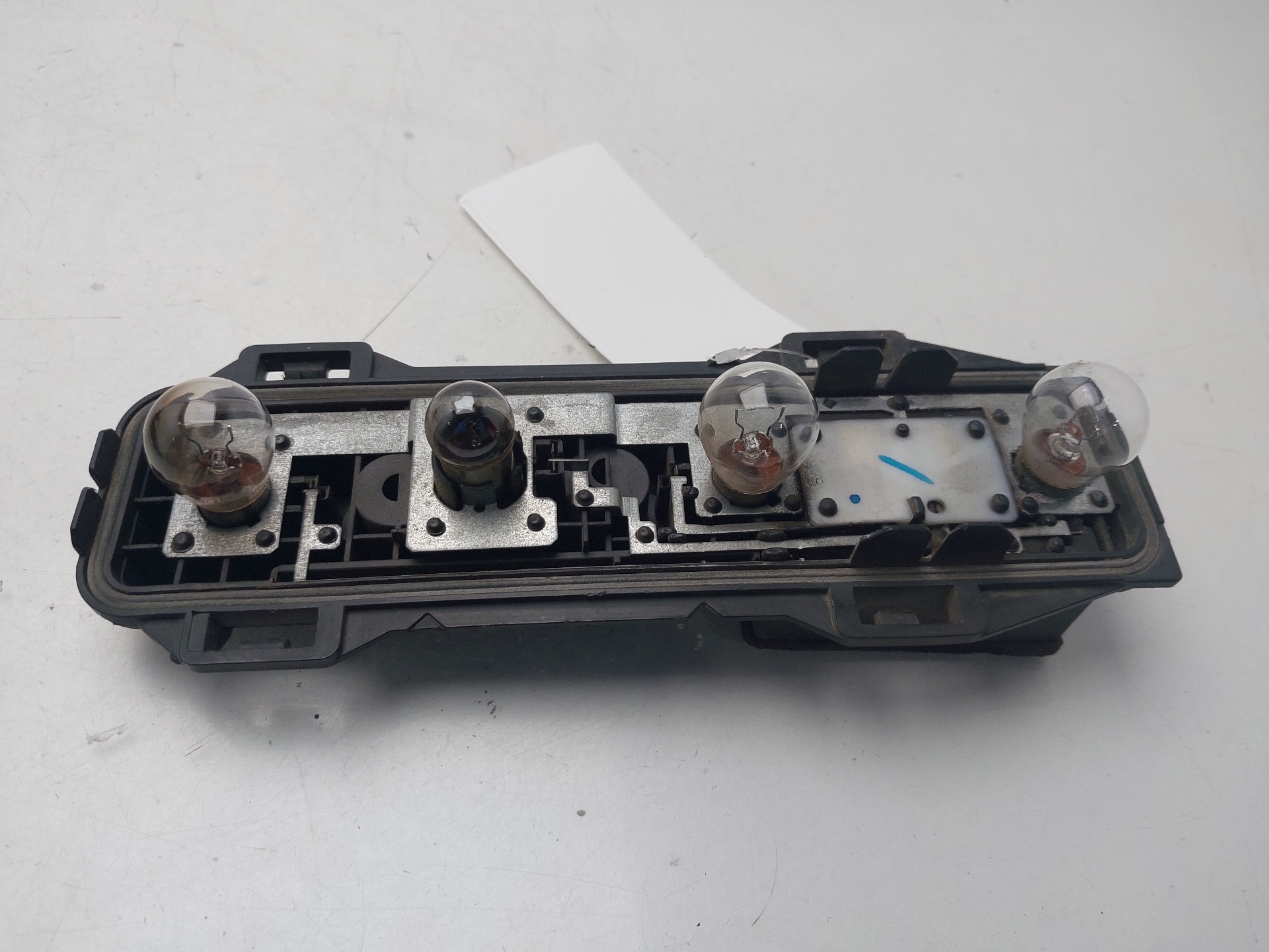 Portalámparas RHY 89026938 de Peugeot 307 break (3e) 2002-2008 con 163403 km