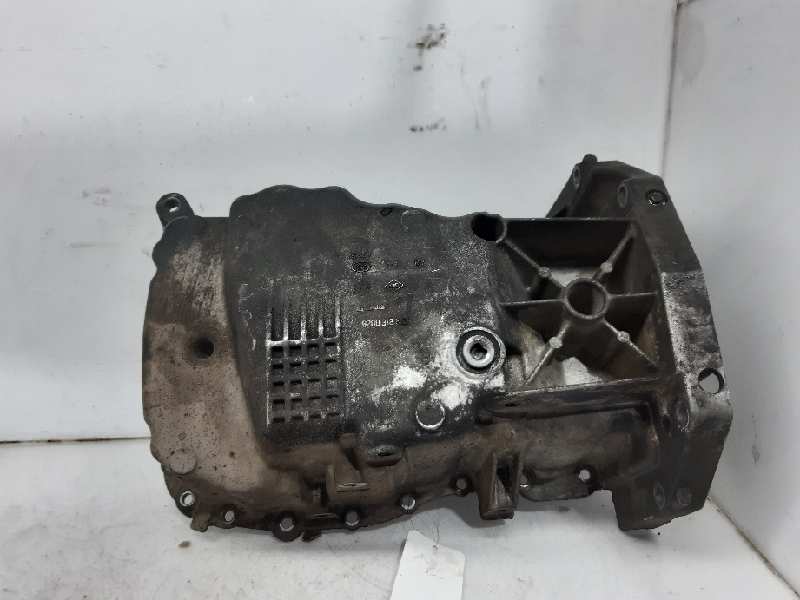 HYUNDAI Scenic 2 generation (2003-2010) Crankcase 8200238932 22074661