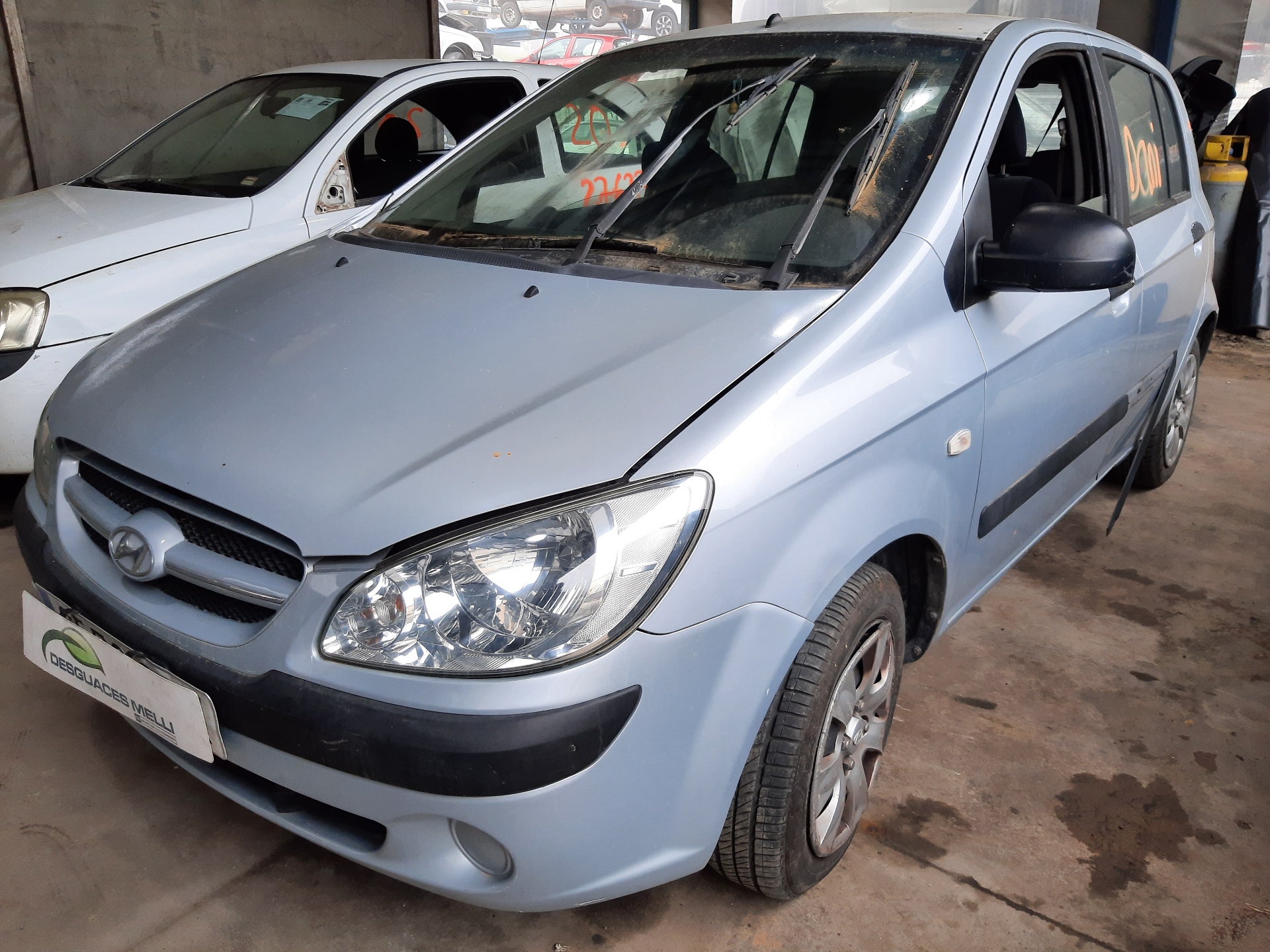 HYUNDAI Getz 1 generation (2002-2011) Priekšējā stikla tīrītāja mehānisms 981001C100 21693373