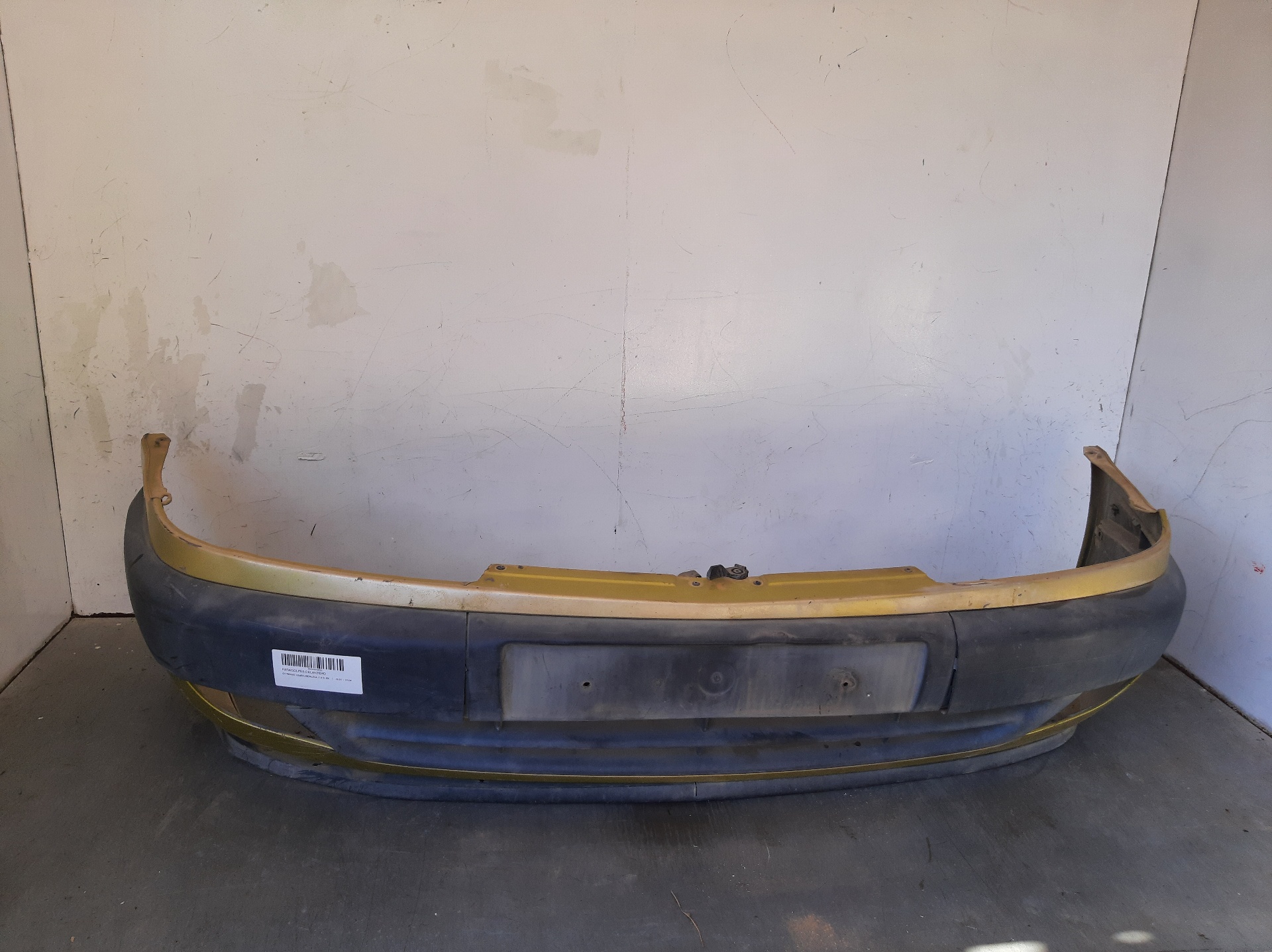 CITROËN Xsara 1 generation (1997-2004) Front Bumper 7401L9 18801345