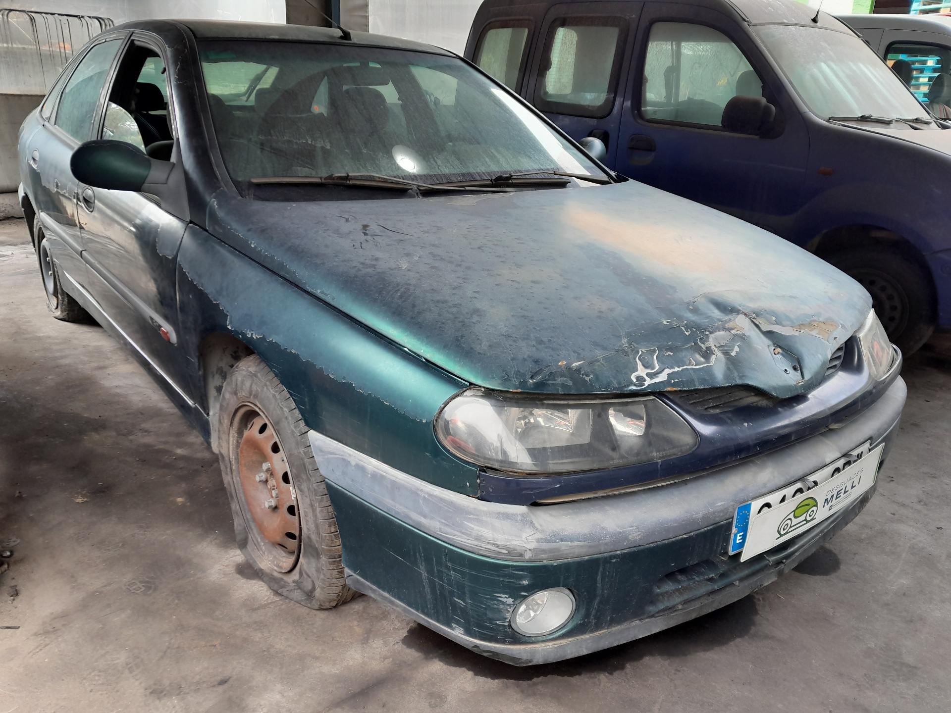 RENAULT Laguna 1 generation (1993-2001) Охлаждающий радиатор 7701049754 21401457