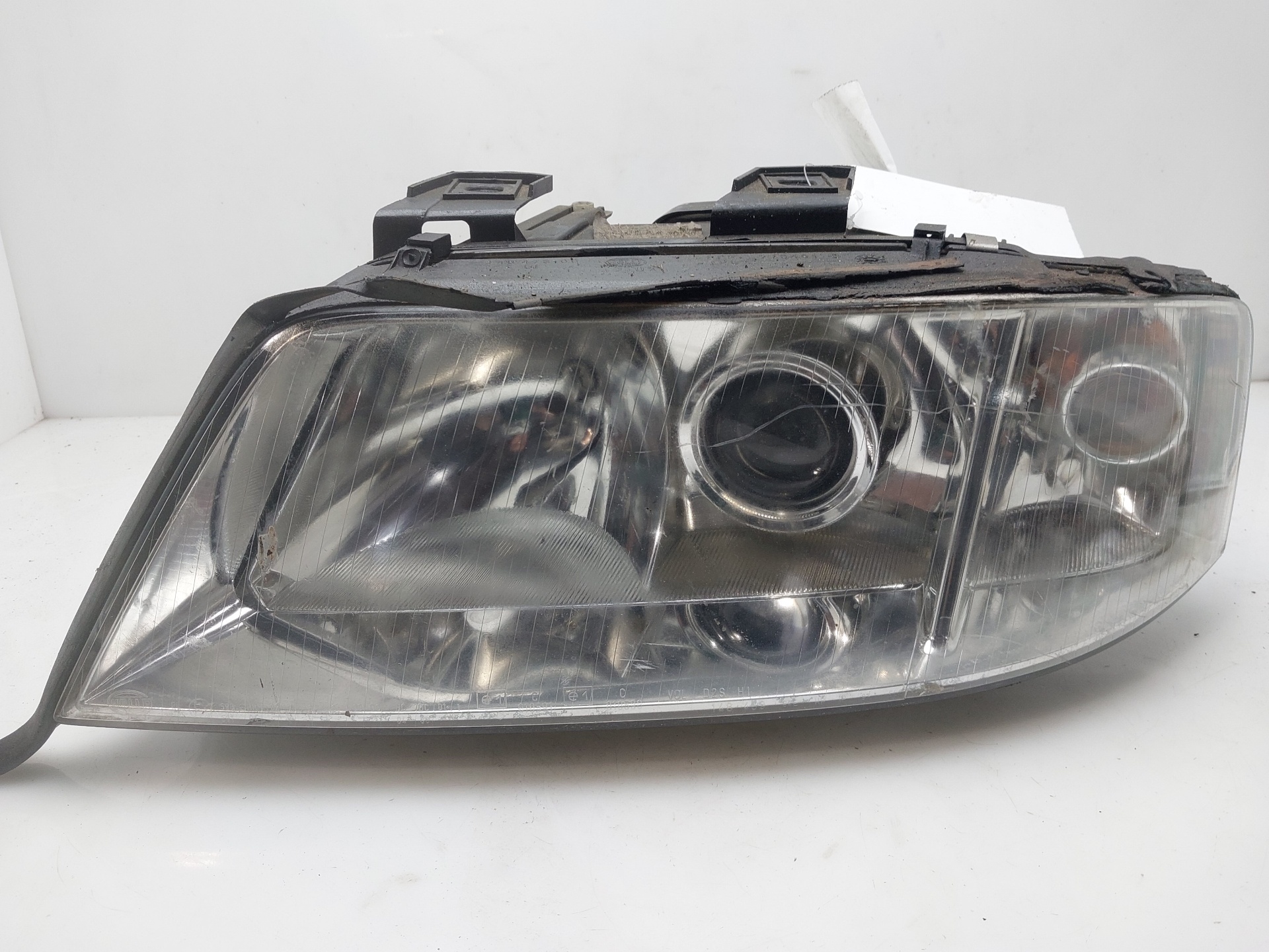 NISSAN A6 C5/4B (1997-2004) Front Left Headlight 4B0941029AA 24759605